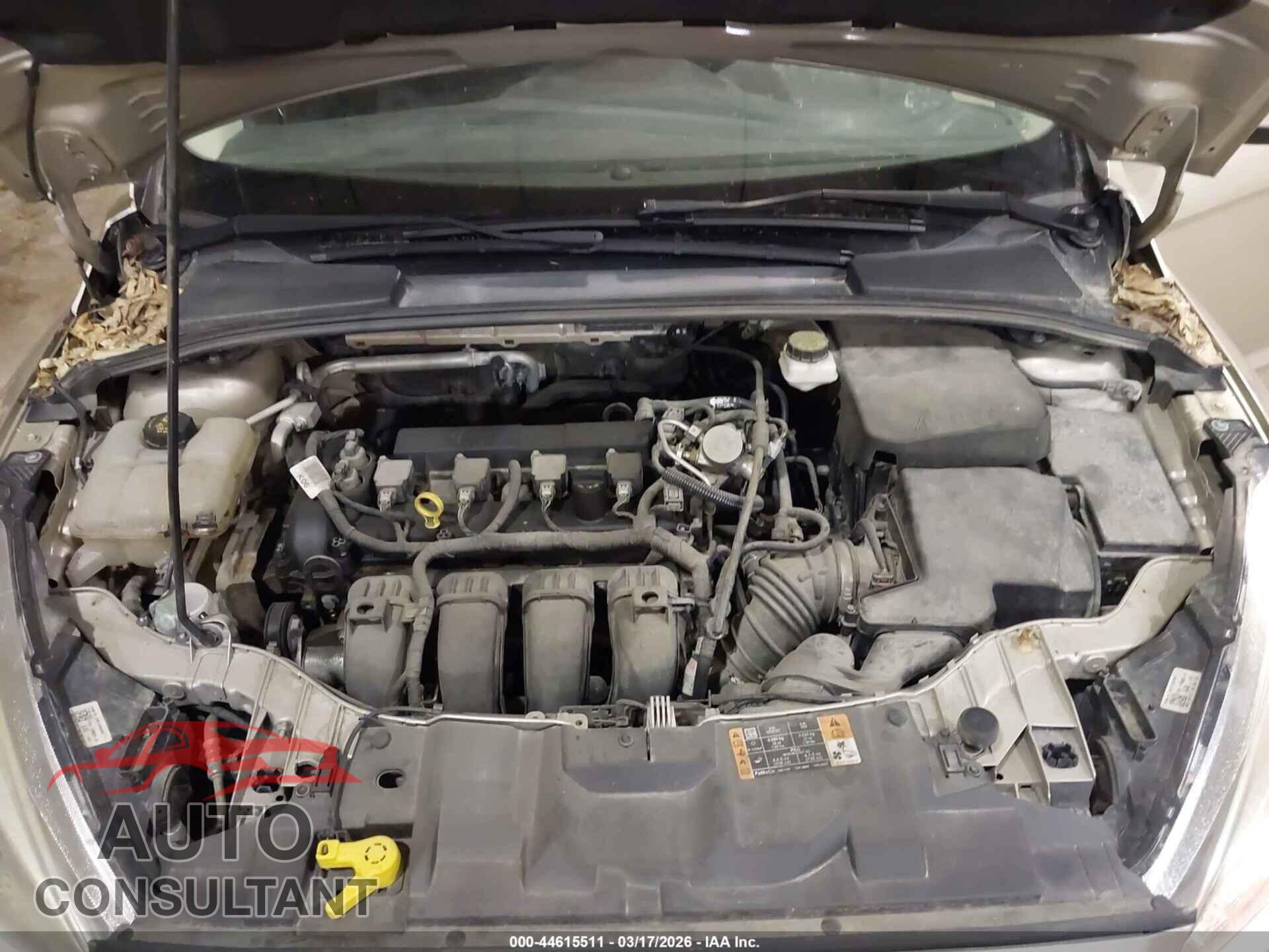 FORD FOCUS 2017 - 1FADP3F28HL328175