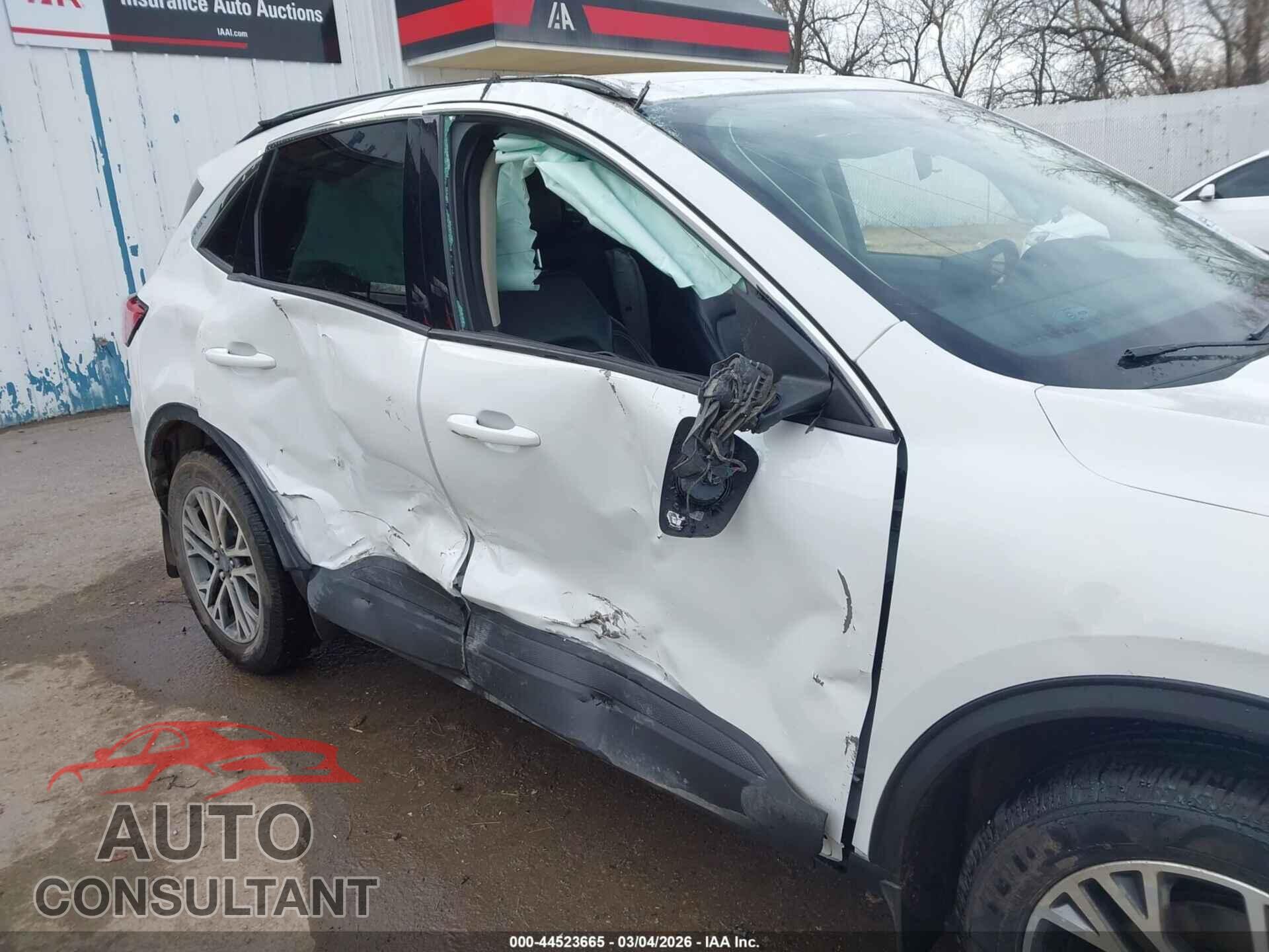 FORD ESCAPE 2020 - 1FMCU9H60LUA02595