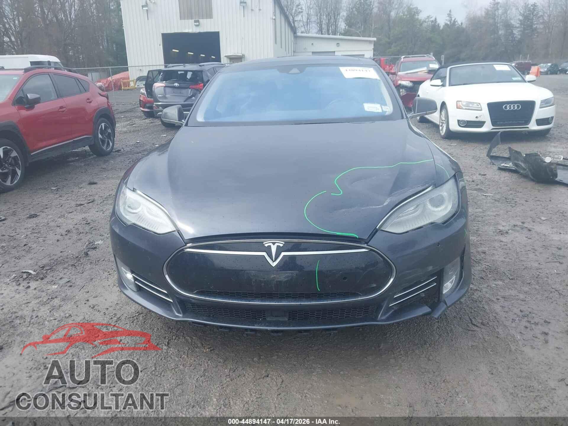 TESLA MODEL S 2015 - 5YJSA1E29FF106124