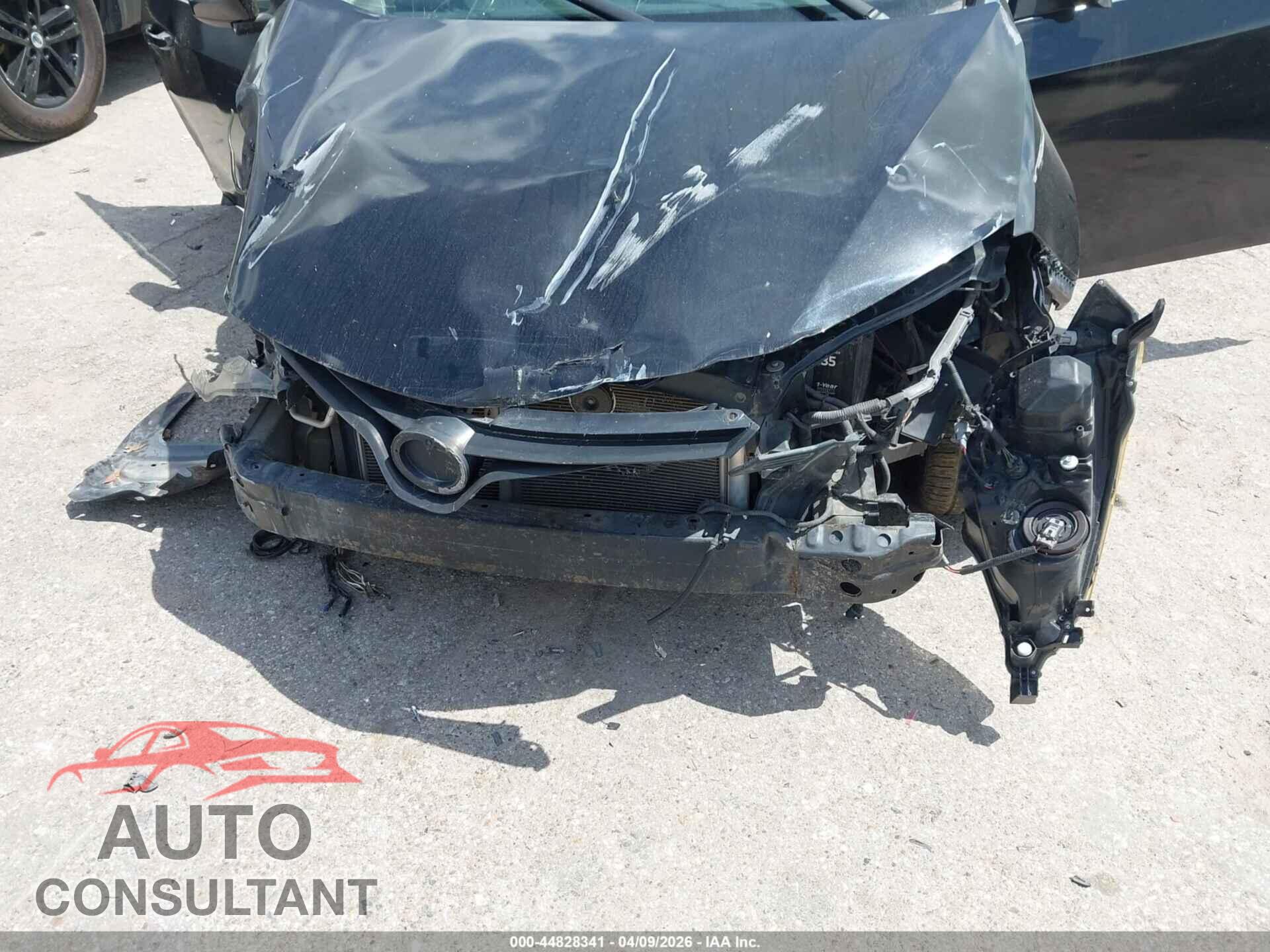 TOYOTA COROLLA 2015 - 5YFBURHE2FP352223
