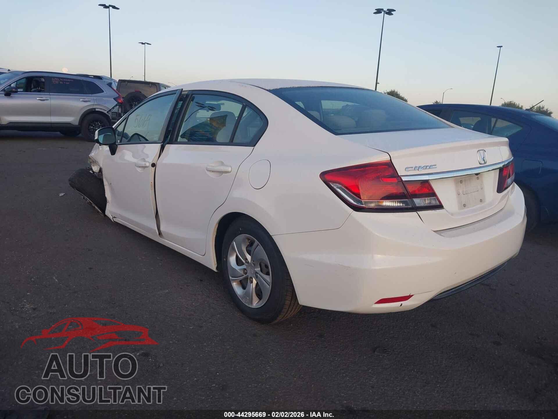 HONDA CIVIC 2013 - 2HGFB2F56DH578044