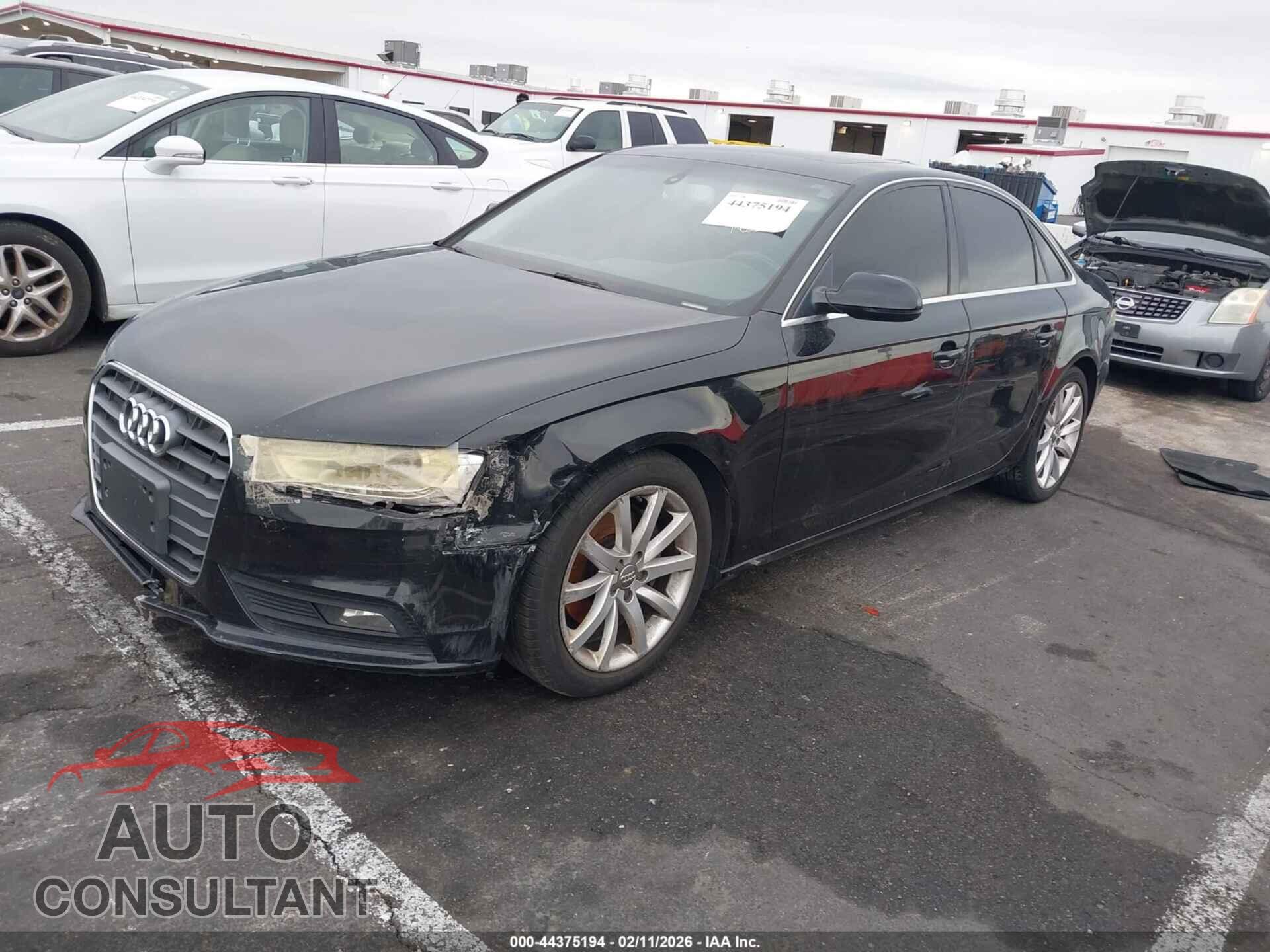 AUDI A4 2013 - WAUEFAFL5DN044433