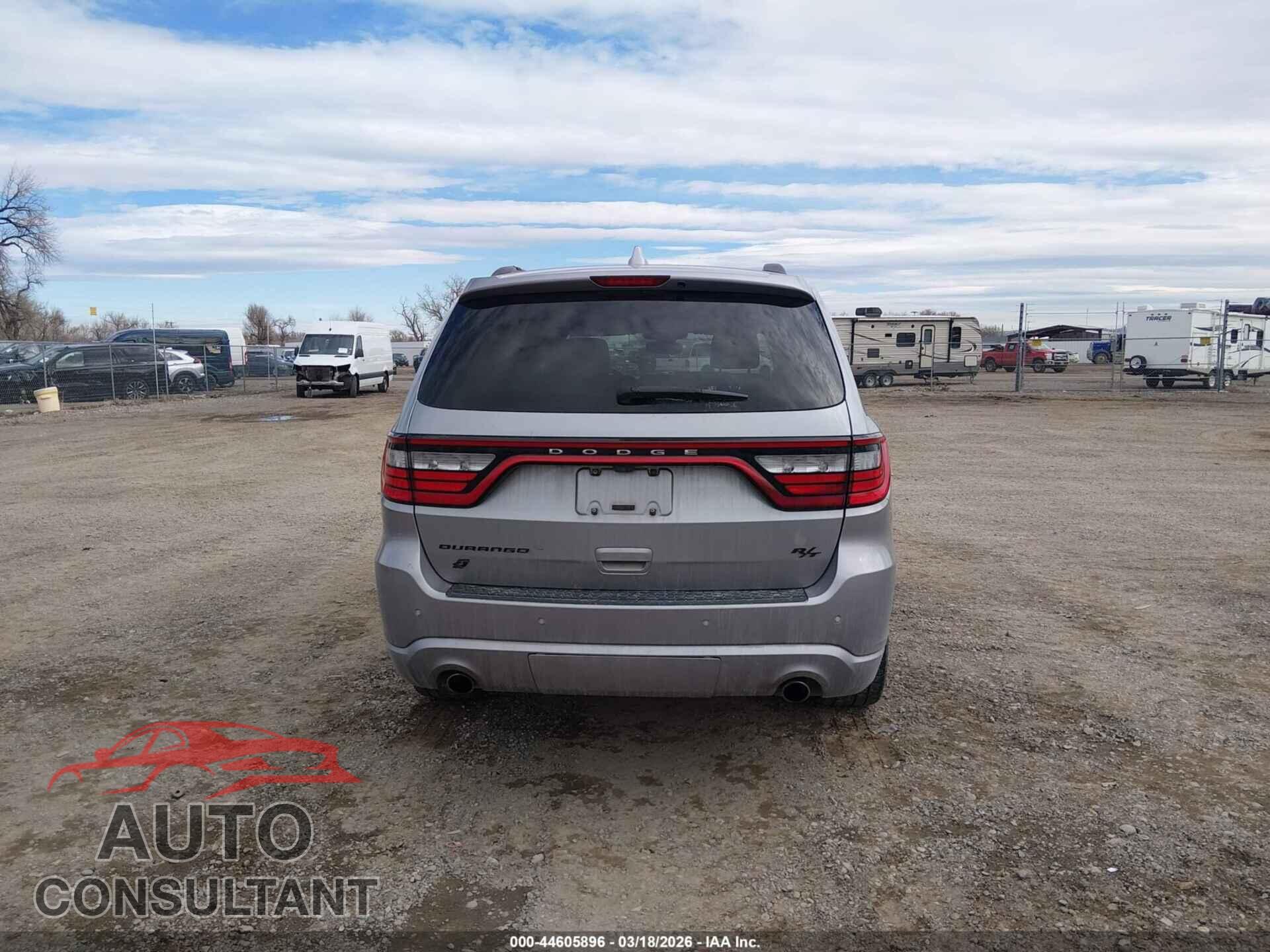 DODGE DURANGO 2018 - 1C4SDJCT2JC415183