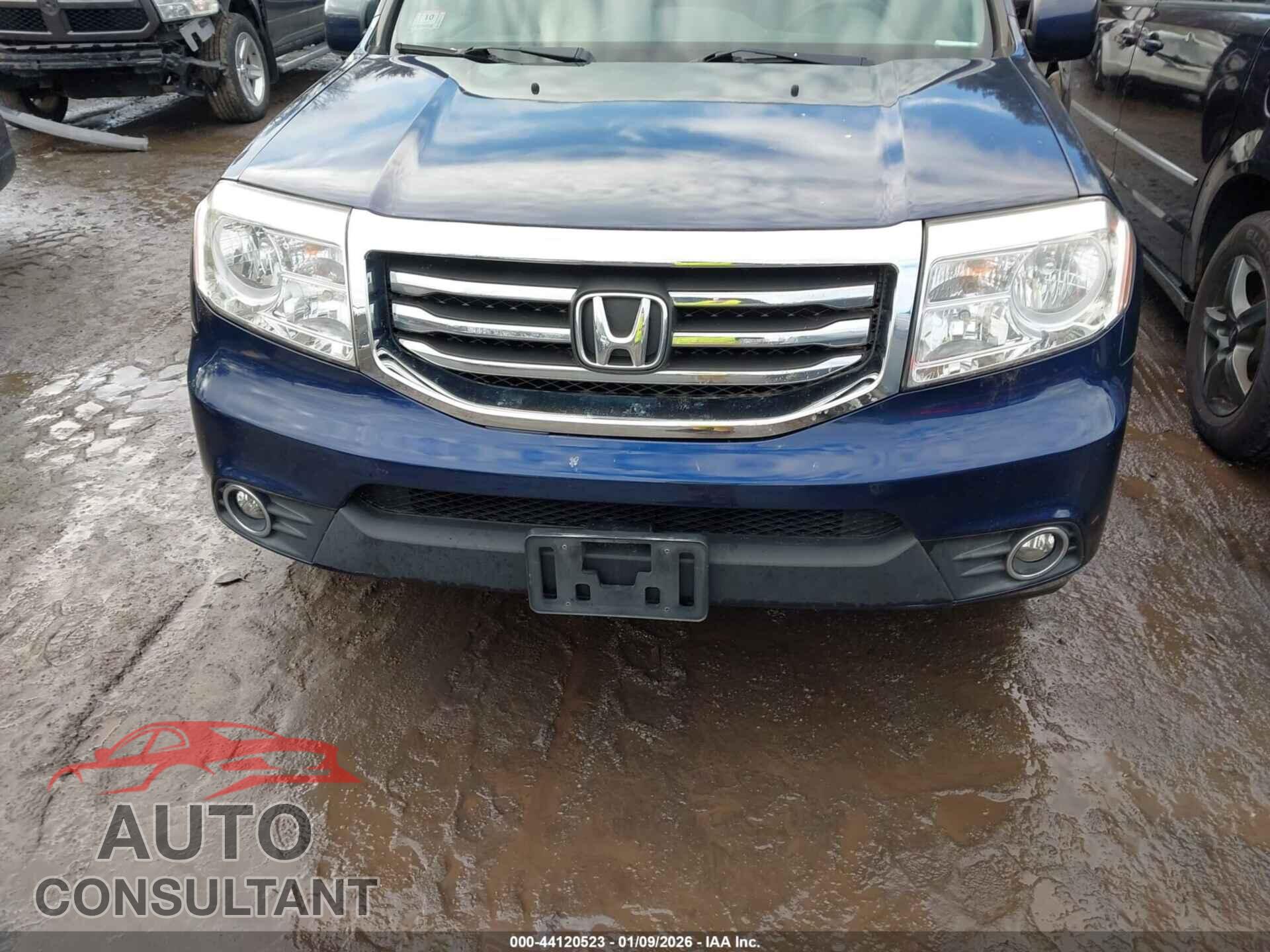HONDA PILOT 2015 - 5FNYF4H47FB006078