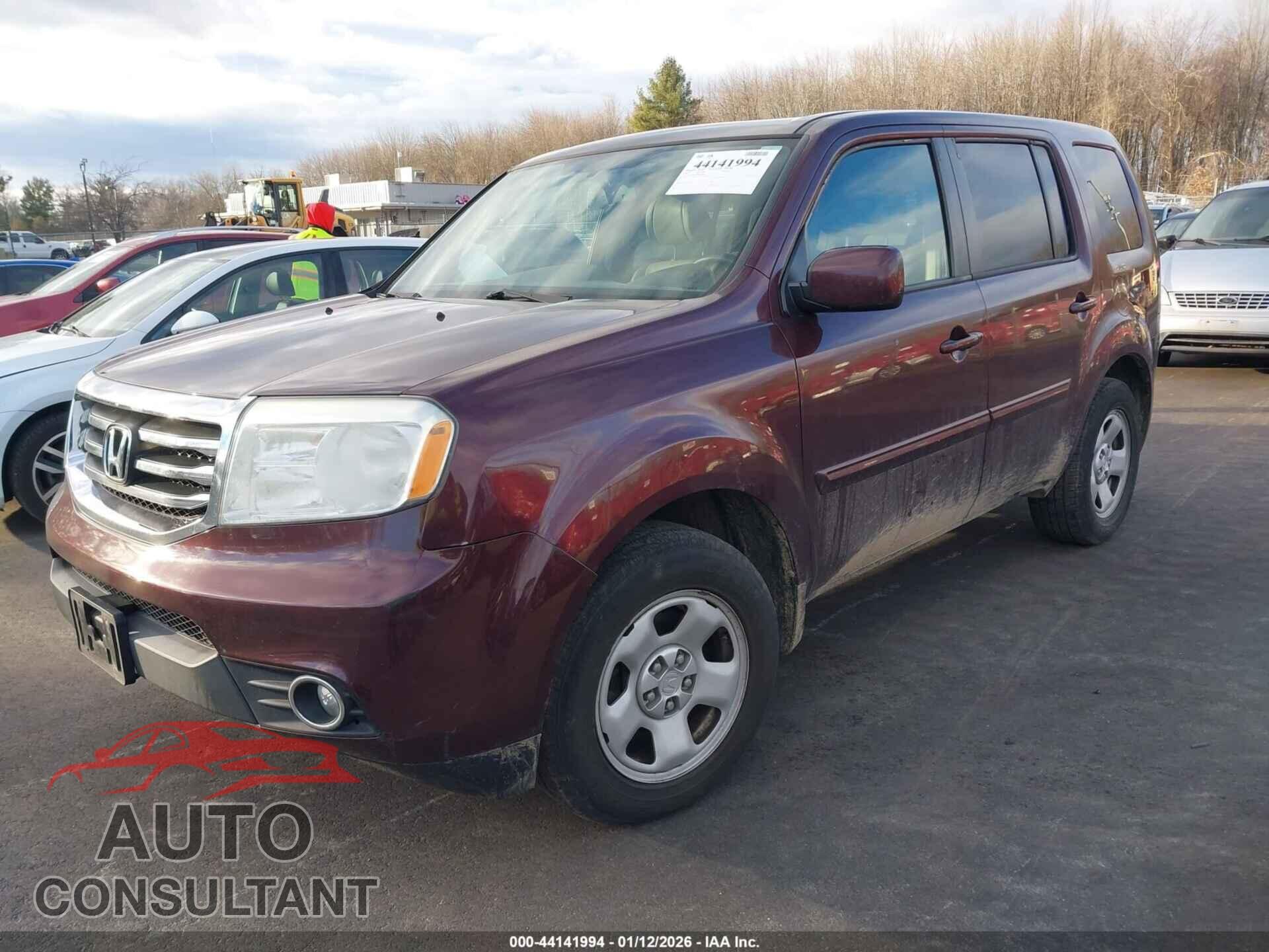 HONDA PILOT 2013 - 5FNYF4H52DB030682
