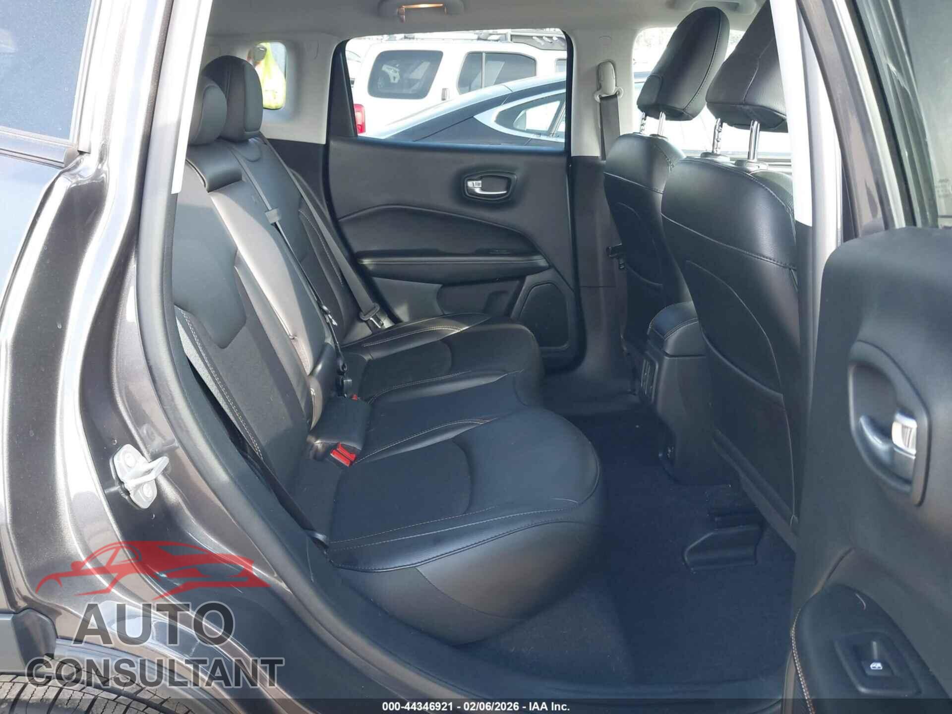 JEEP COMPASS 2020 - 3C4NJCBB5LT243149