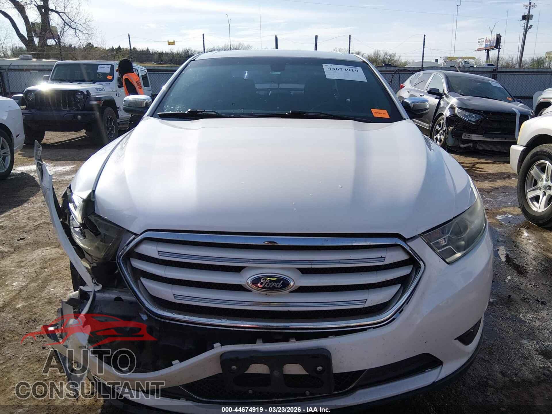 FORD TAURUS 2015 - 1FAHP2F88FG180423