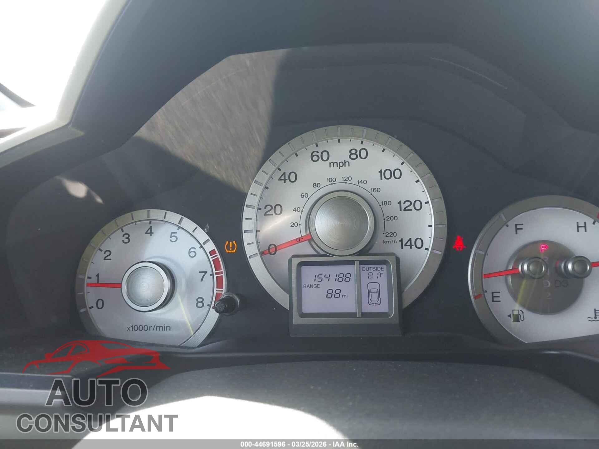 HONDA PILOT 2011 - 5FNYF3H44BB058305