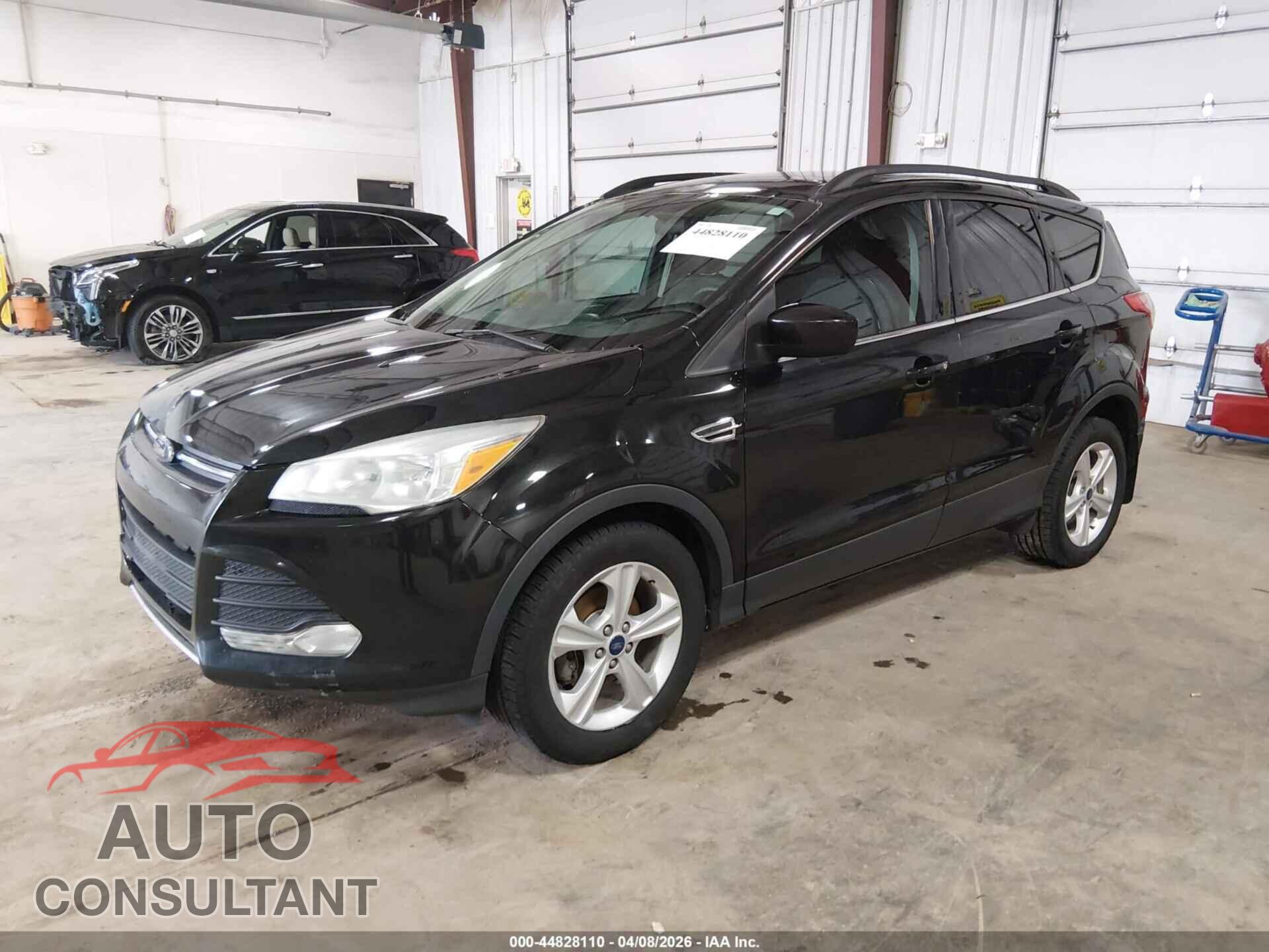 FORD ESCAPE 2015 - 1FMCU0GX6FUC04366
