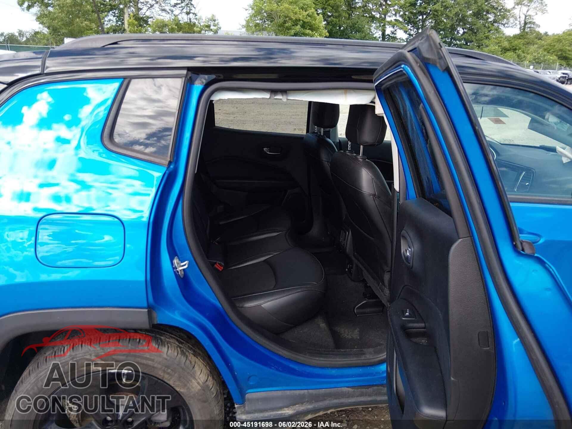 JEEP COMPASS 2020 - 3C4NJDBB8LT157856