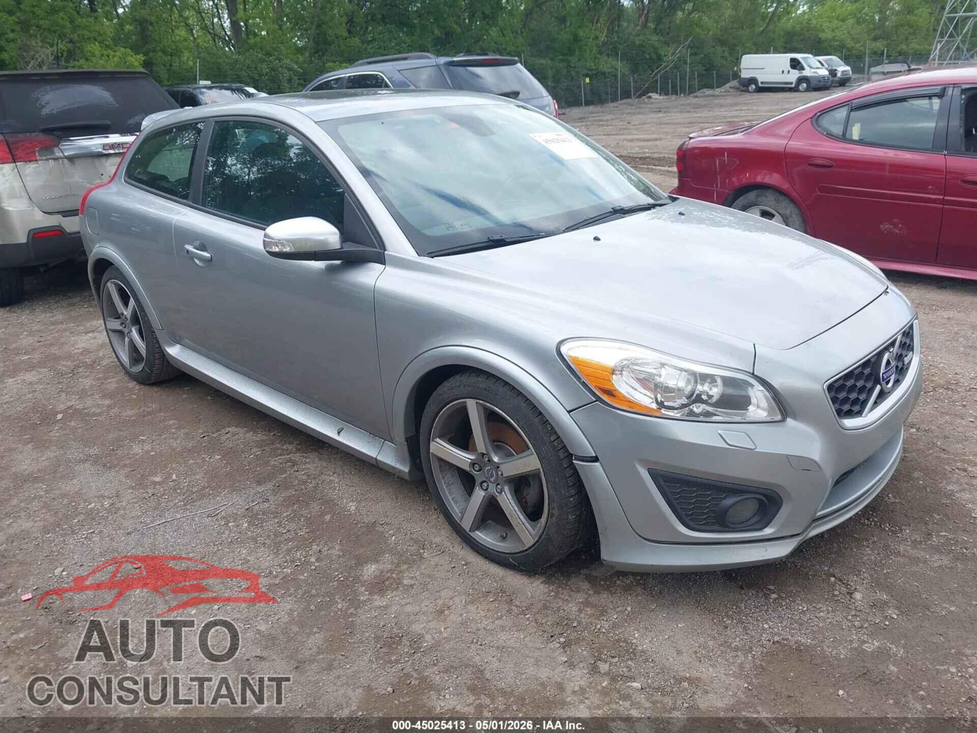 VOLVO C30 2011 - YV1672MK5B2239946