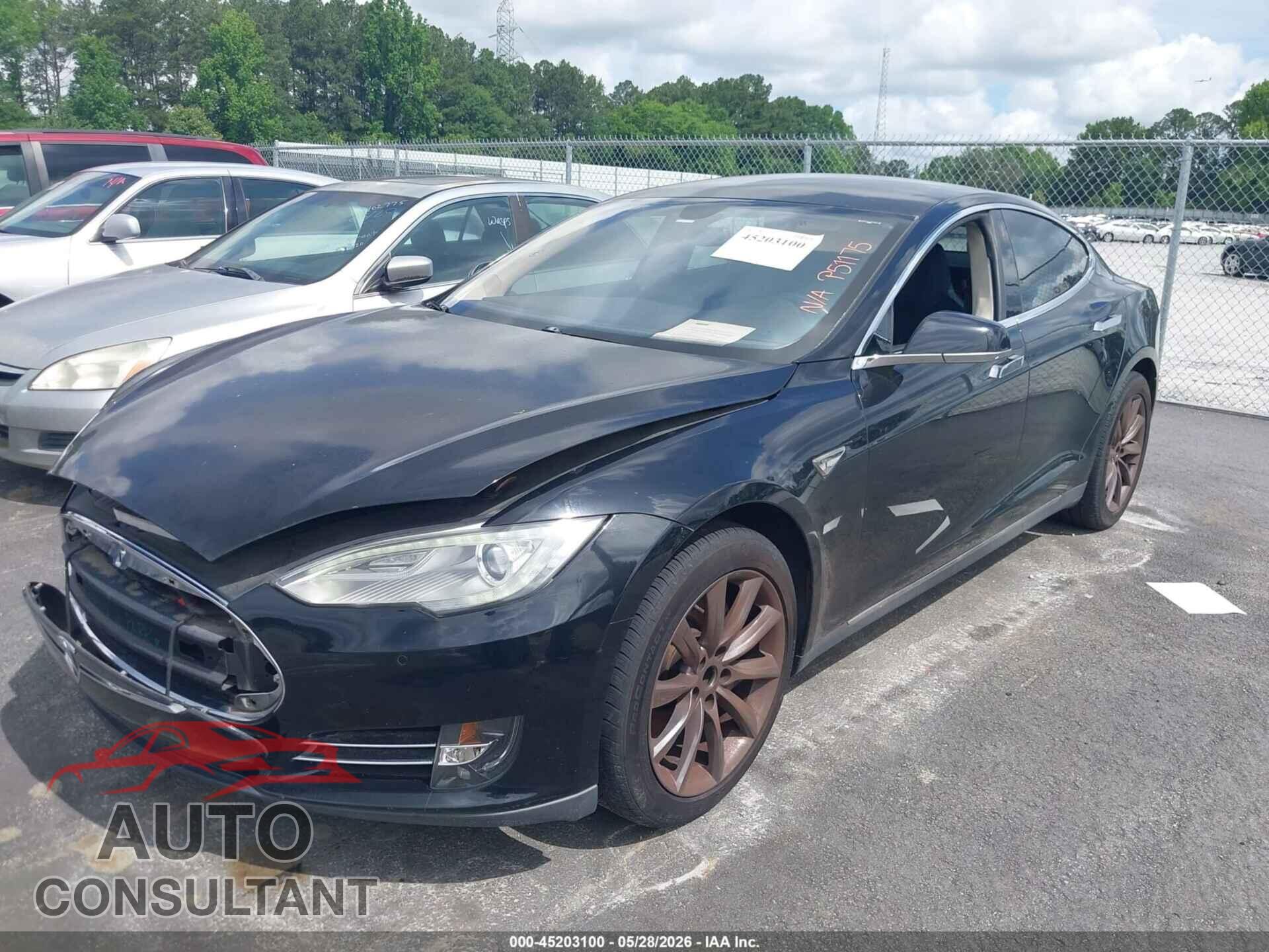 TESLA MODEL S 2014 - 5YJSA1S14EFP51175