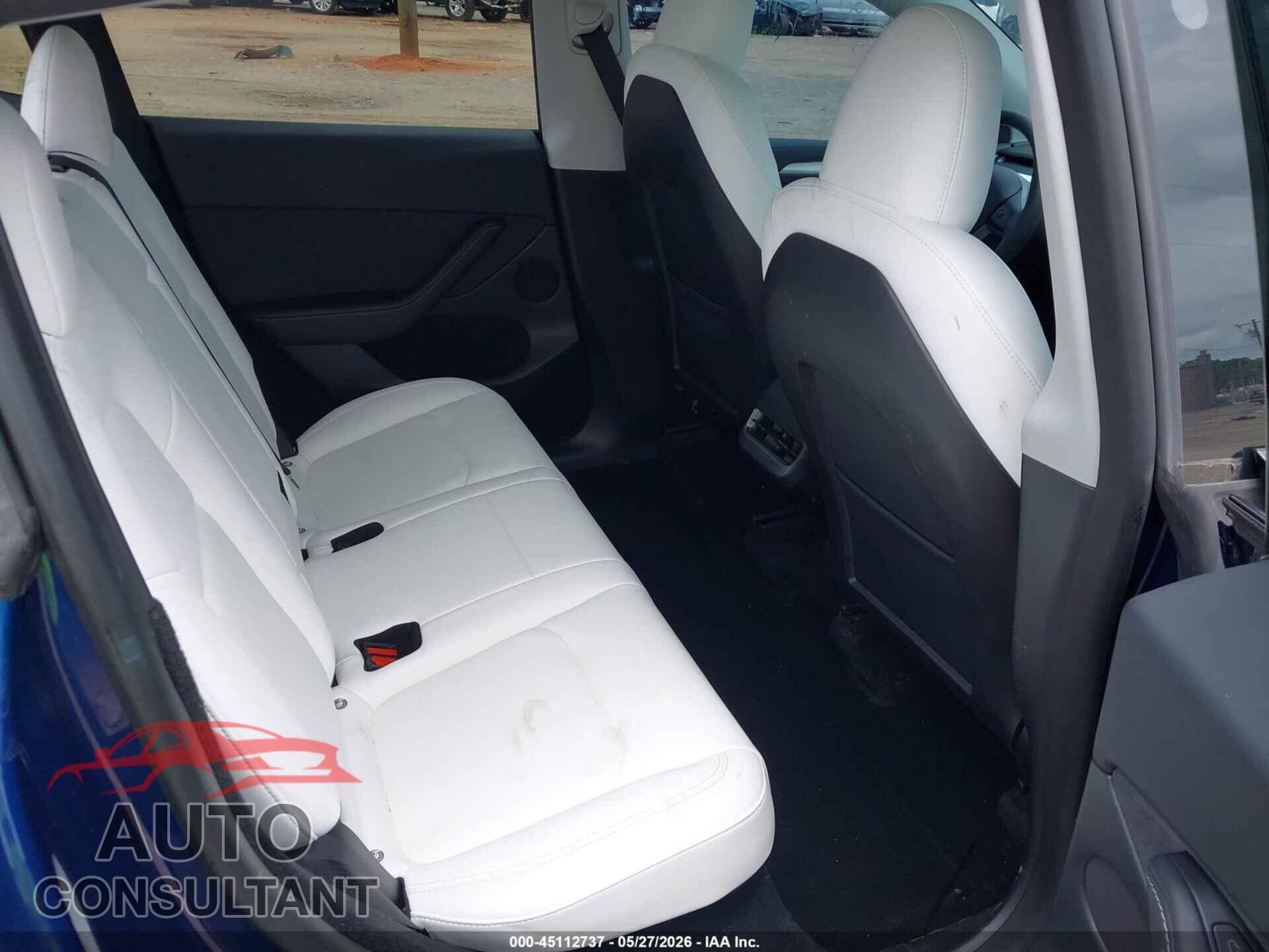 TESLA MODEL Y 2023 - 7SAYGDEE3PF702211