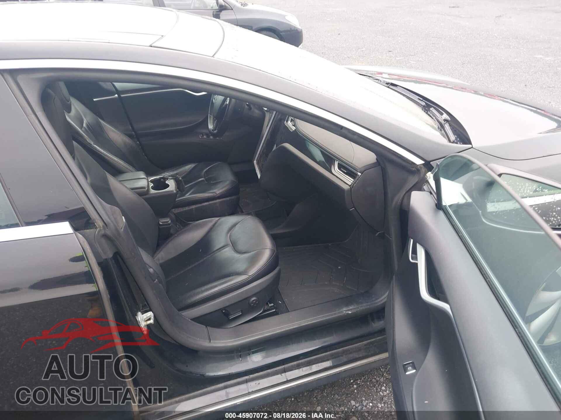 TESLA MODEL S 2013 - 5YJSA1CG2DFP14630