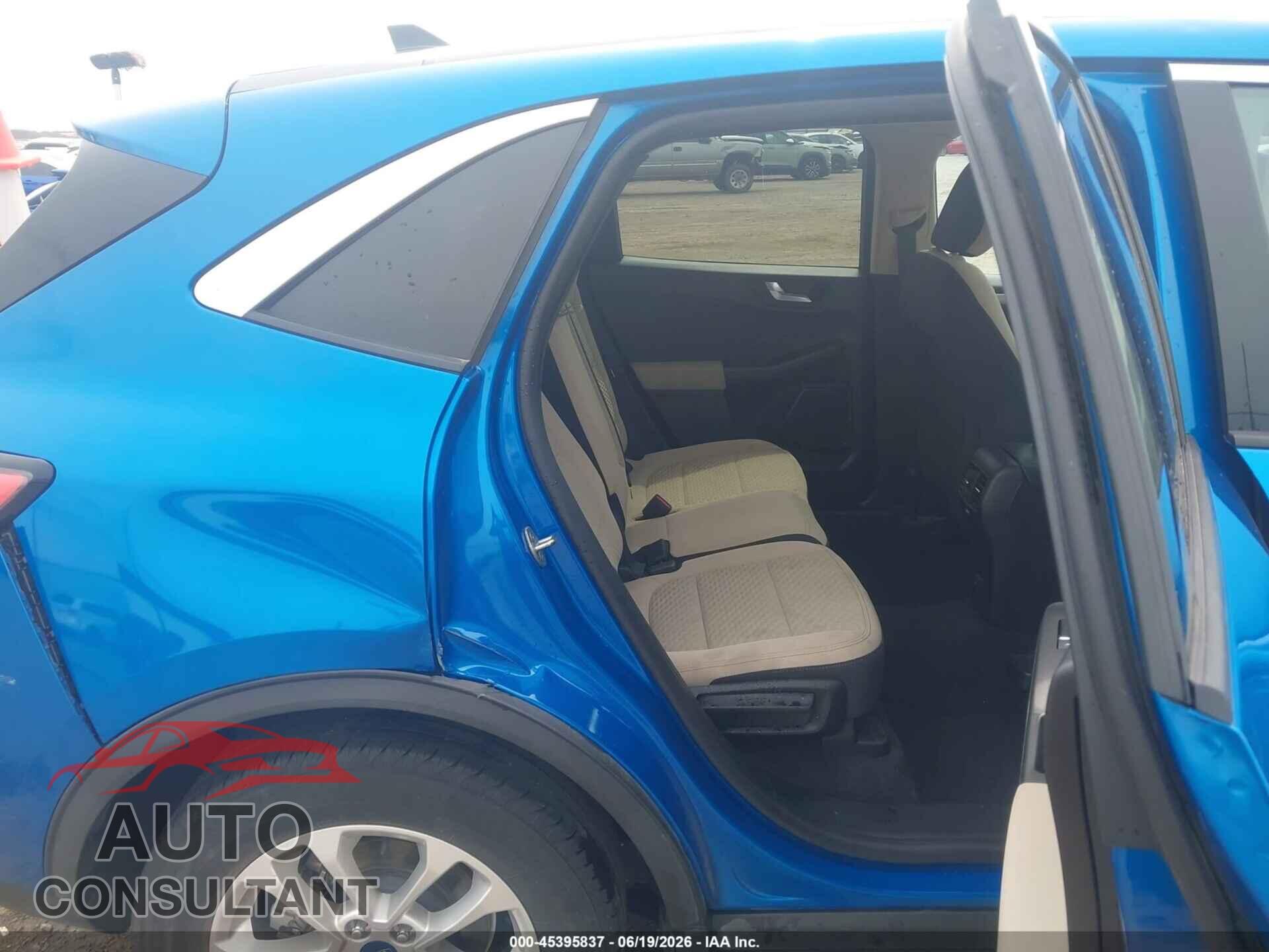 FORD ESCAPE 2020 - 1FMCU0G6XLUA92982