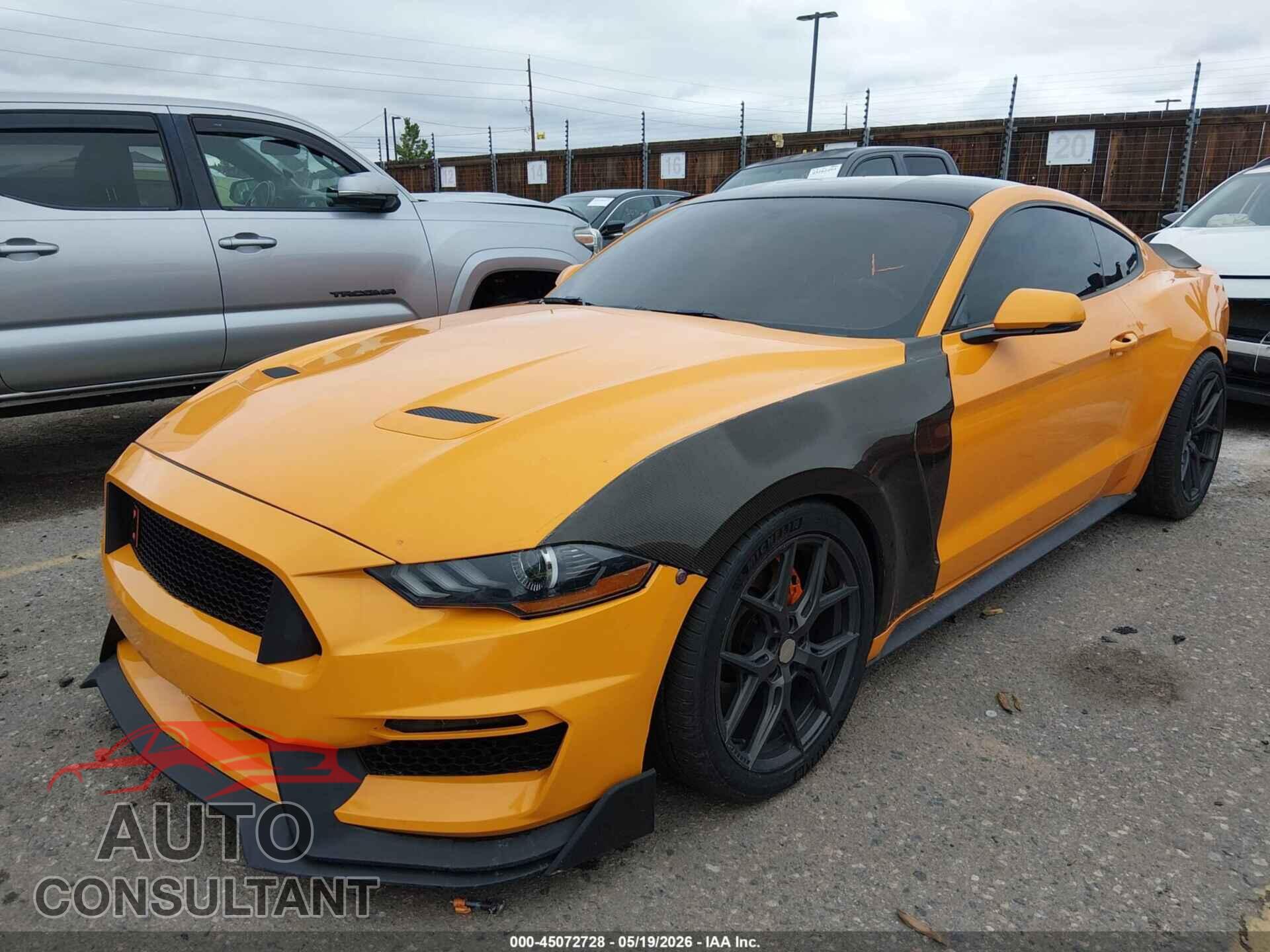 FORD MUSTANG 2019 - 1FA6P8CF5K5117928