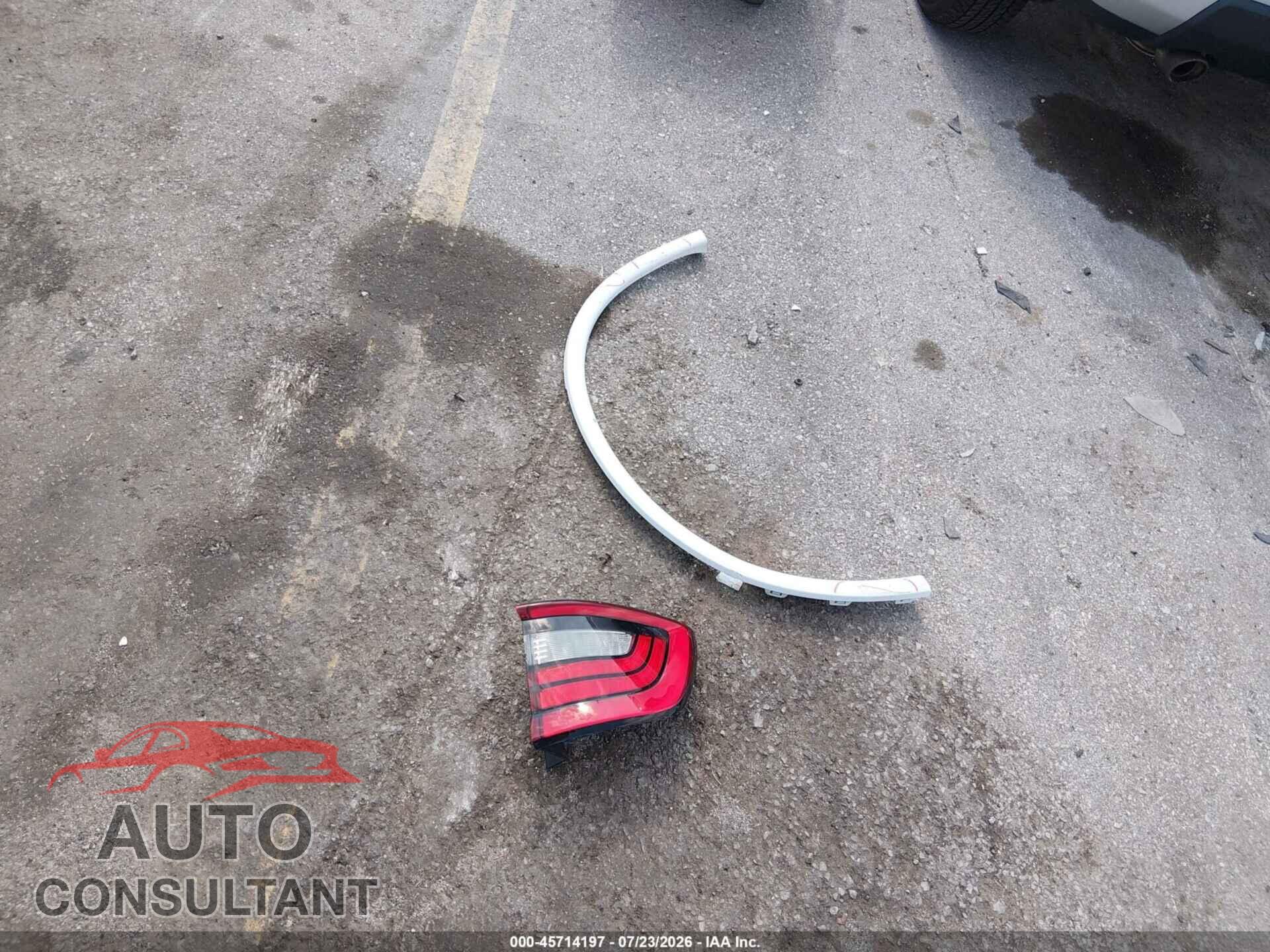 DODGE DURANGO 2017 - 1C4RDJEG8HC697421