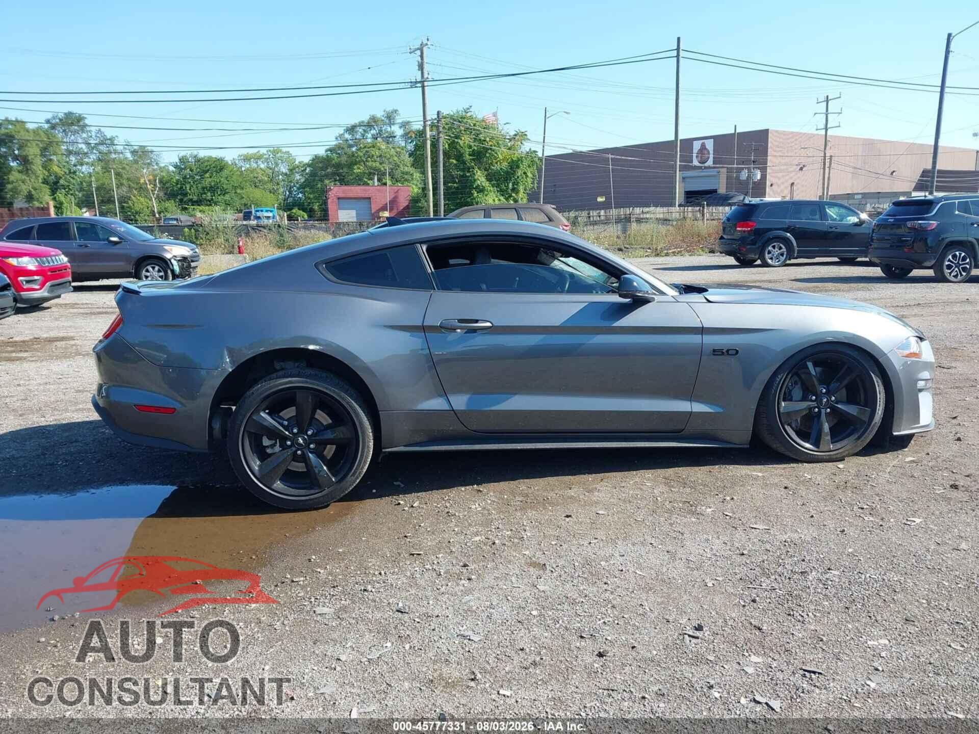 FORD MUSTANG 2021 - 1FA6P8CF7M5118968