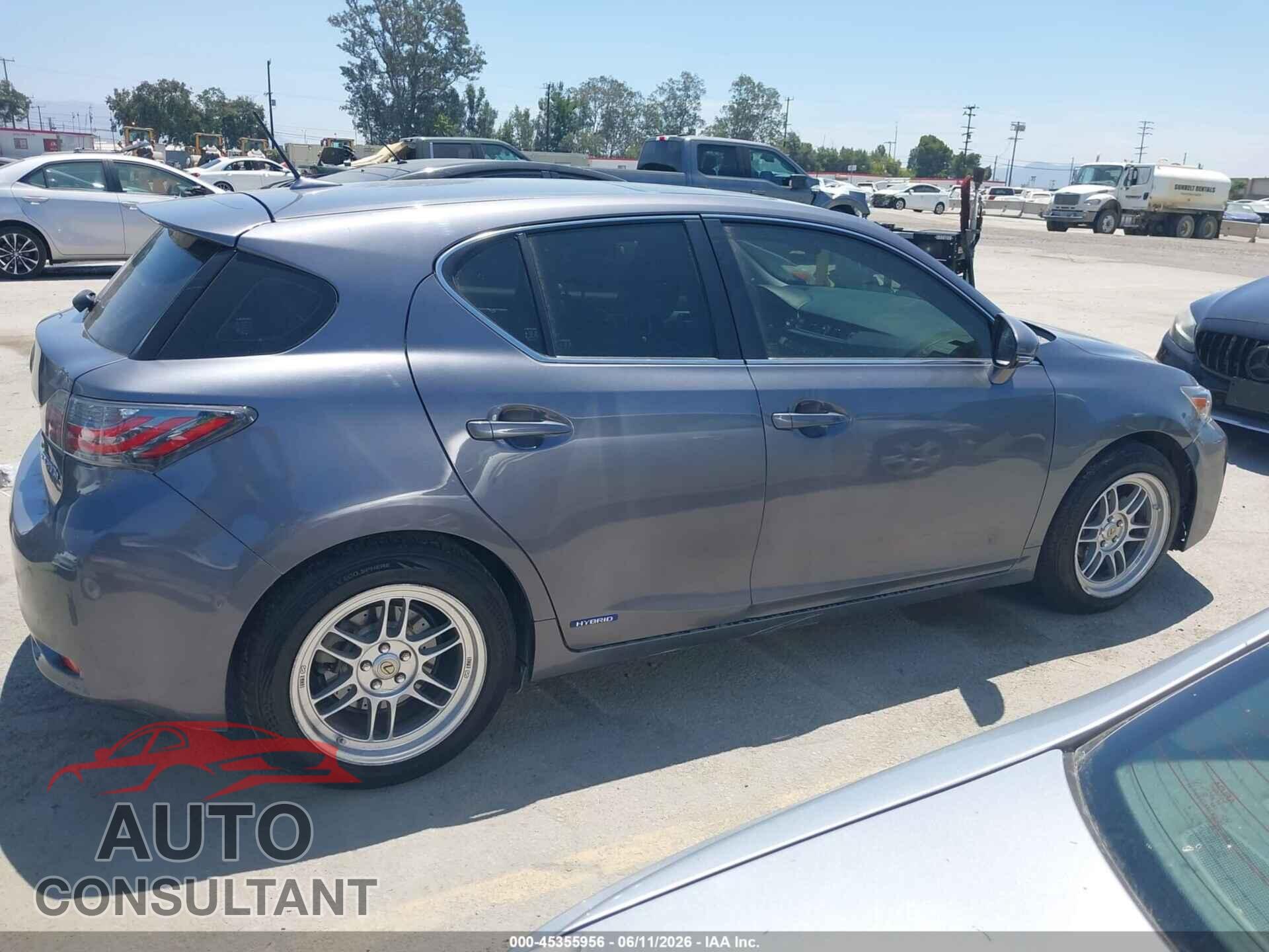 LEXUS CT 200H 2013 - JTHKD5BH2D2170205