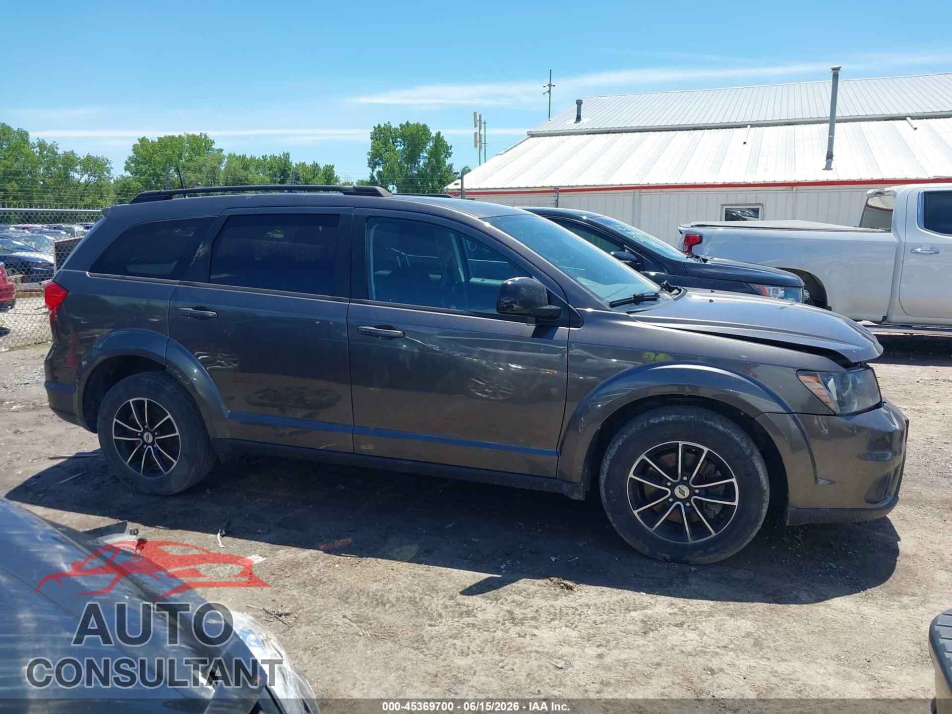 DODGE JOURNEY 2018 - 3C4PDCBG2JT521918