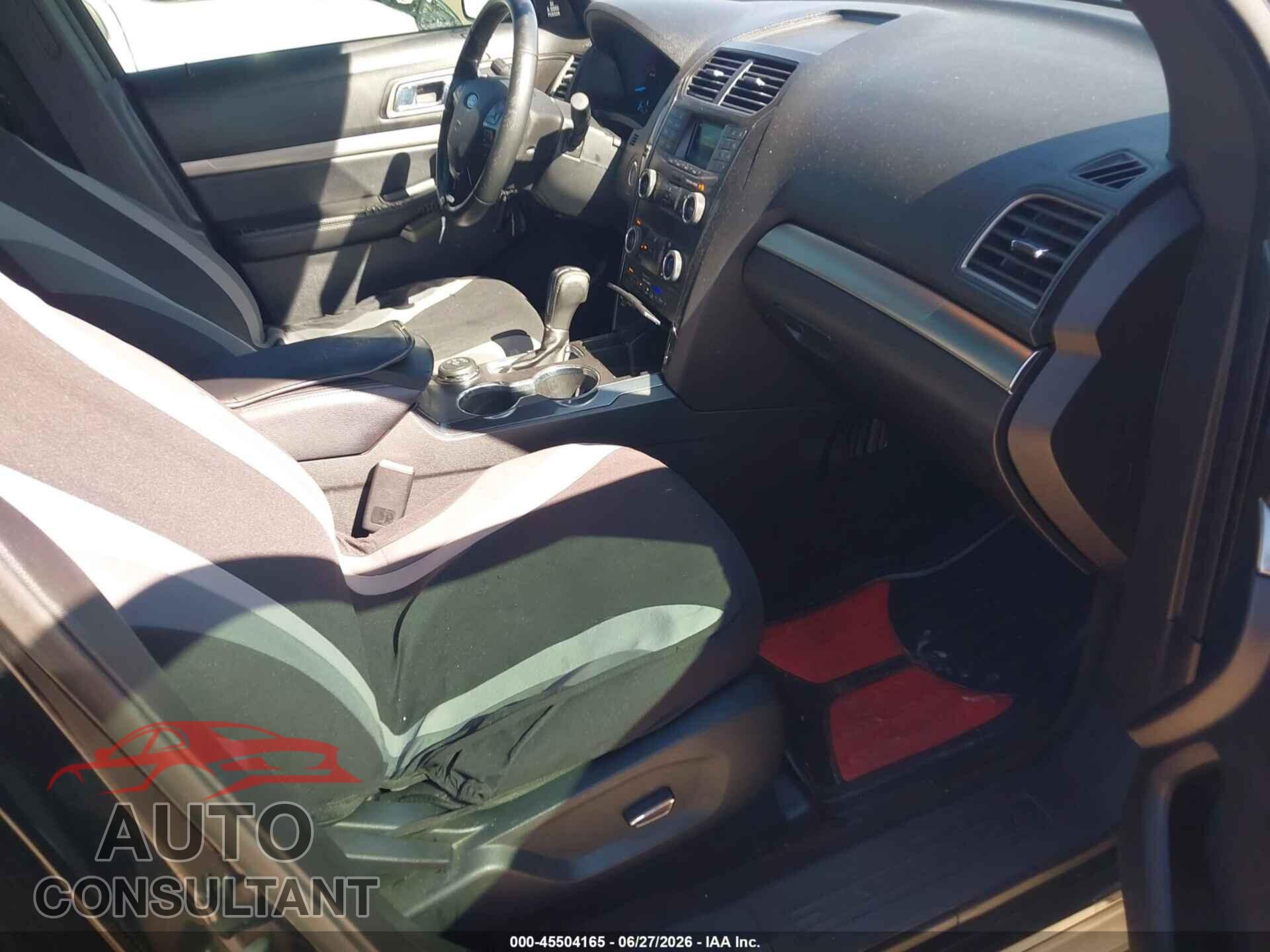 FORD EXPLORER 2018 - 1FM5K8D82JGB89303