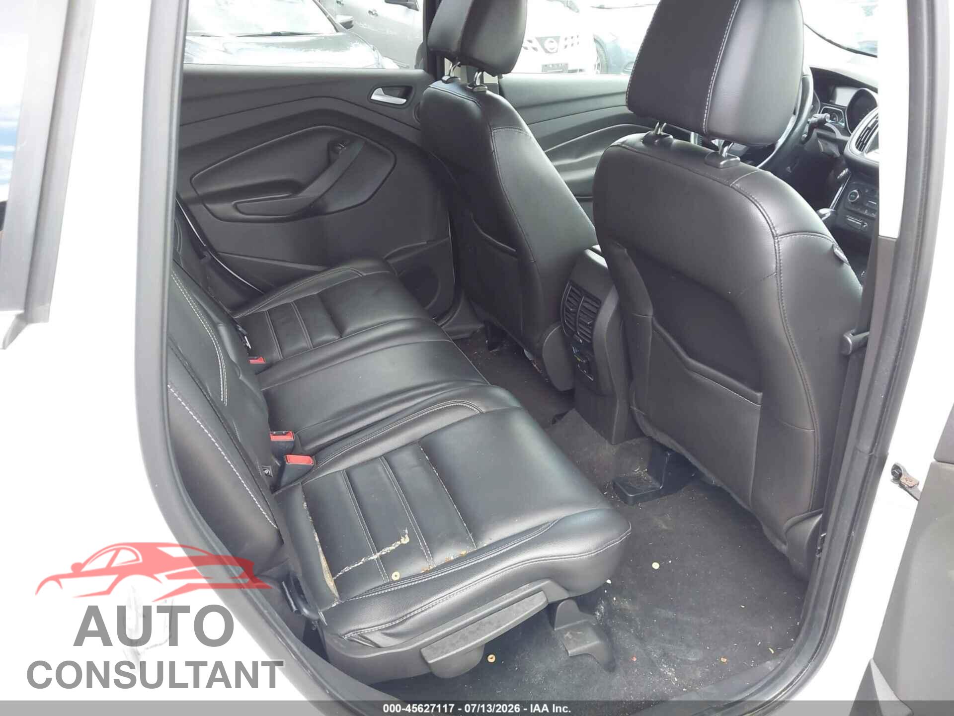 FORD ESCAPE 2017 - 1FMCU9JD7HUC41318