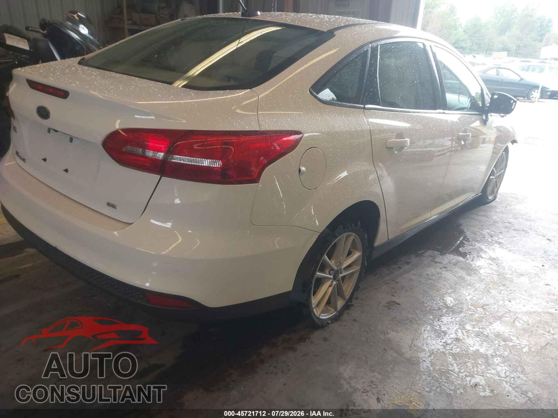 FORD FOCUS 2017 - 1FADP3F22HL335073
