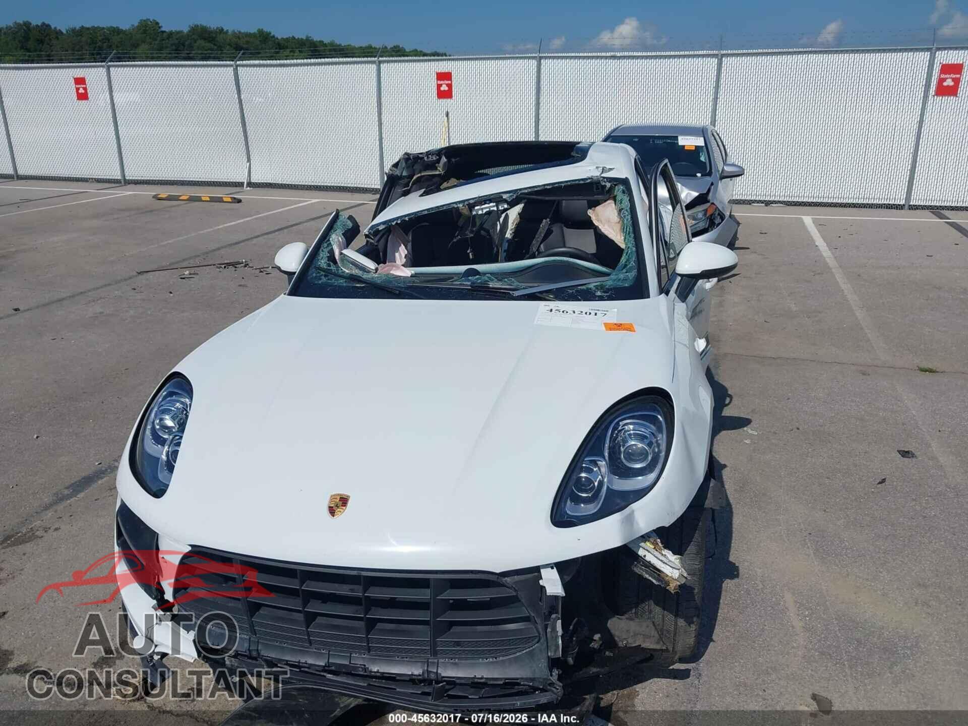PORSCHE MACAN 2016 - WP1AF2A55GLB92886