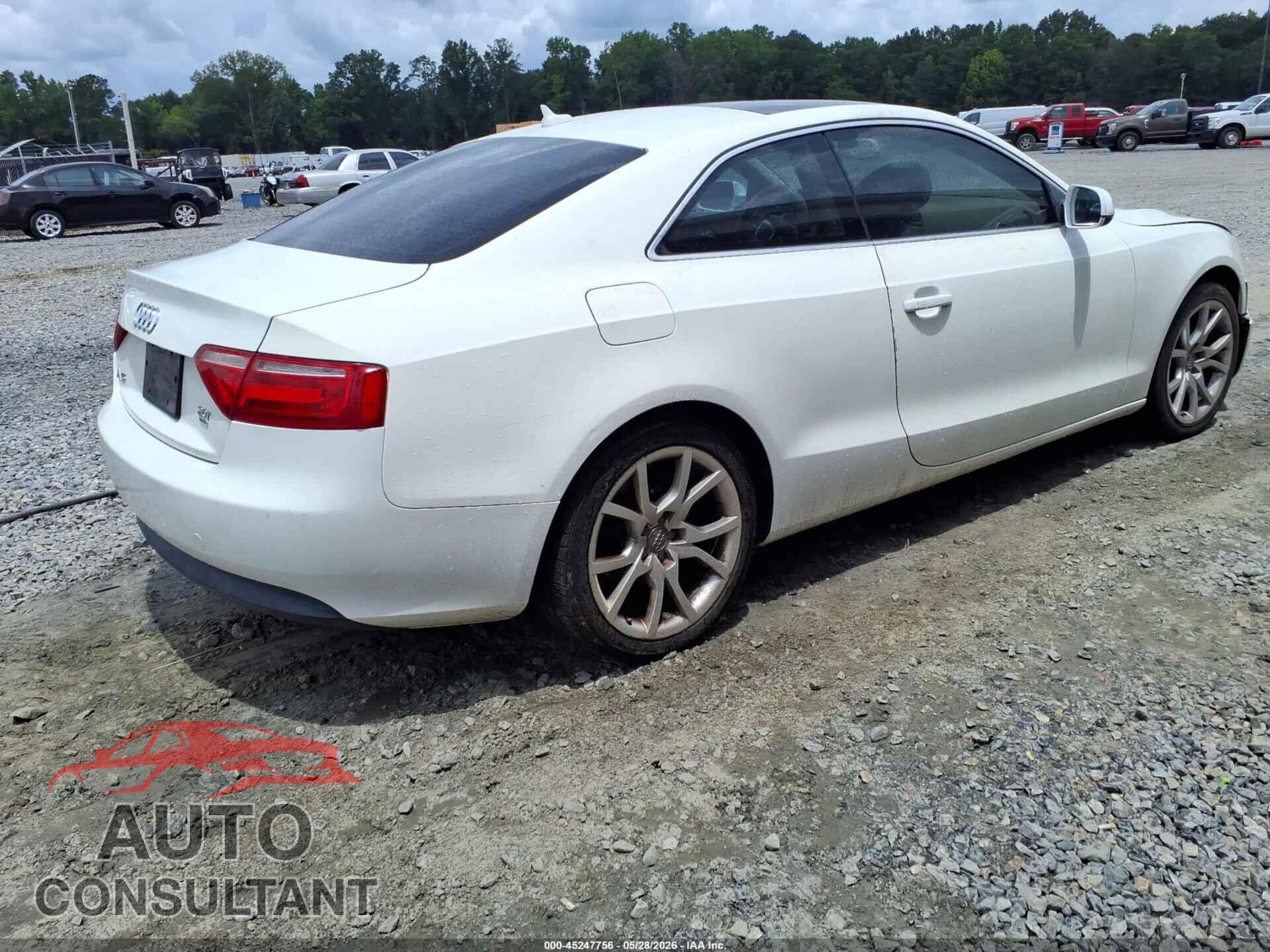 AUDI A5 2011 - WAUCFAFR2BA038055