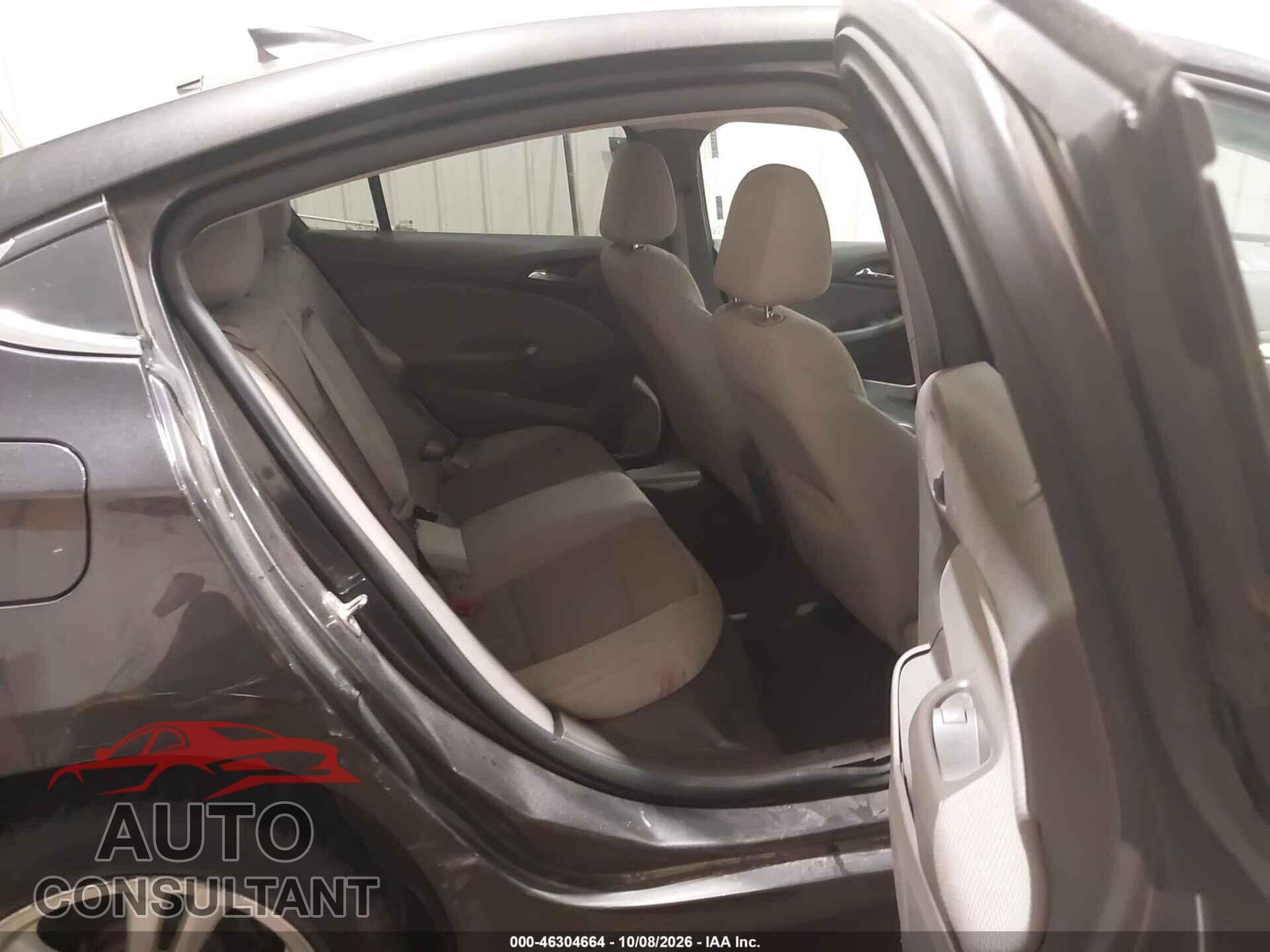 CHEVROLET CRUZE 2017 - 1G1BE5SM1H7206205