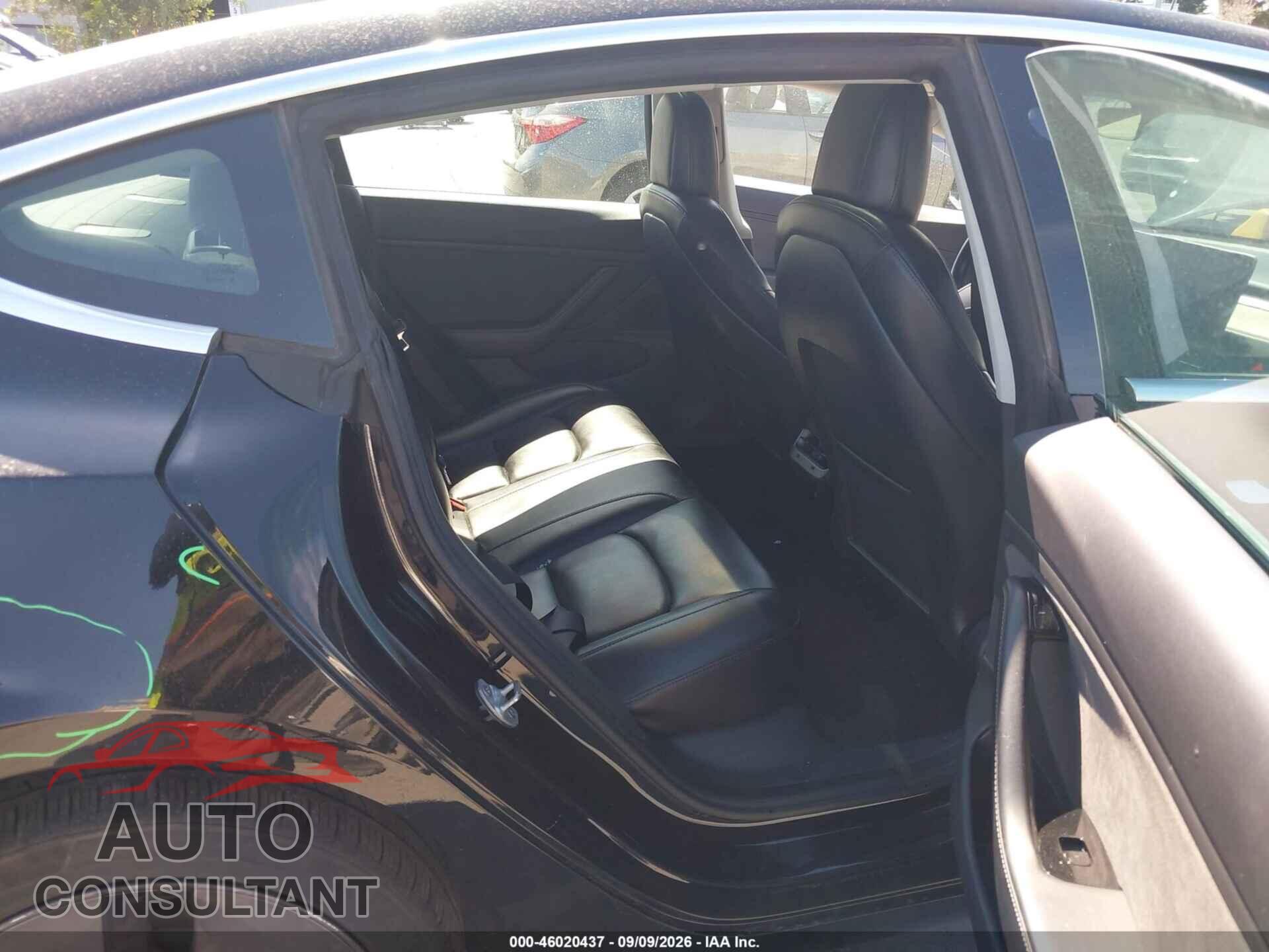 TESLA MODEL 3 2019 - 5YJ3E1EB3KF208716