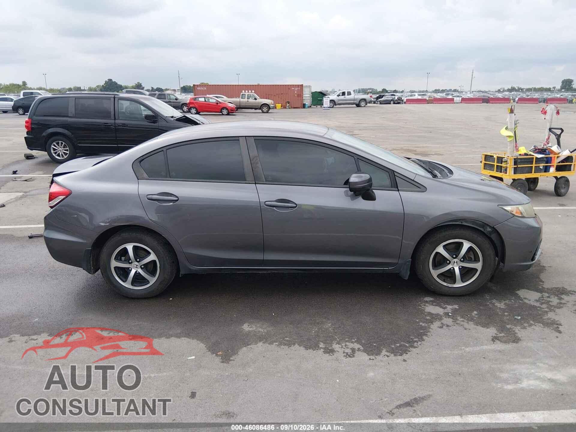 HONDA CIVIC 2015 - 19XFB2F77FE026082