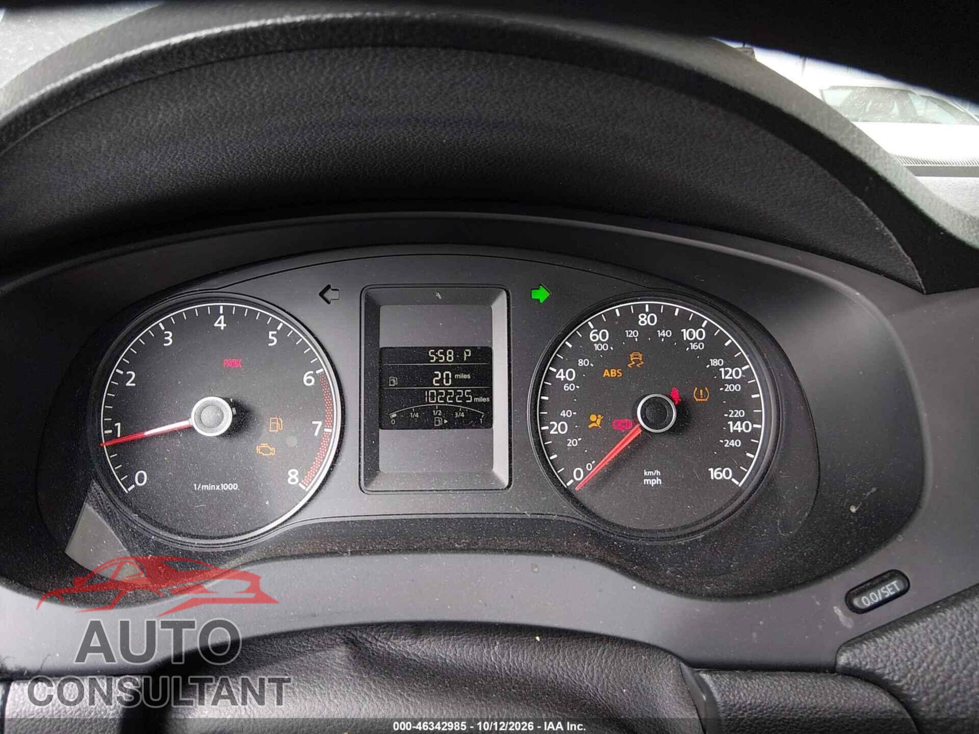 VOLKSWAGEN JETTA 2014 - 3VW2K7AJ8EM316069