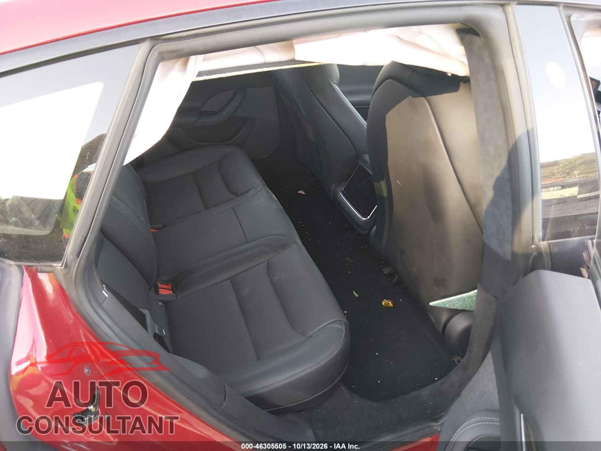 TESLA MODEL S 2022 - 5YJSA1E57NF489618