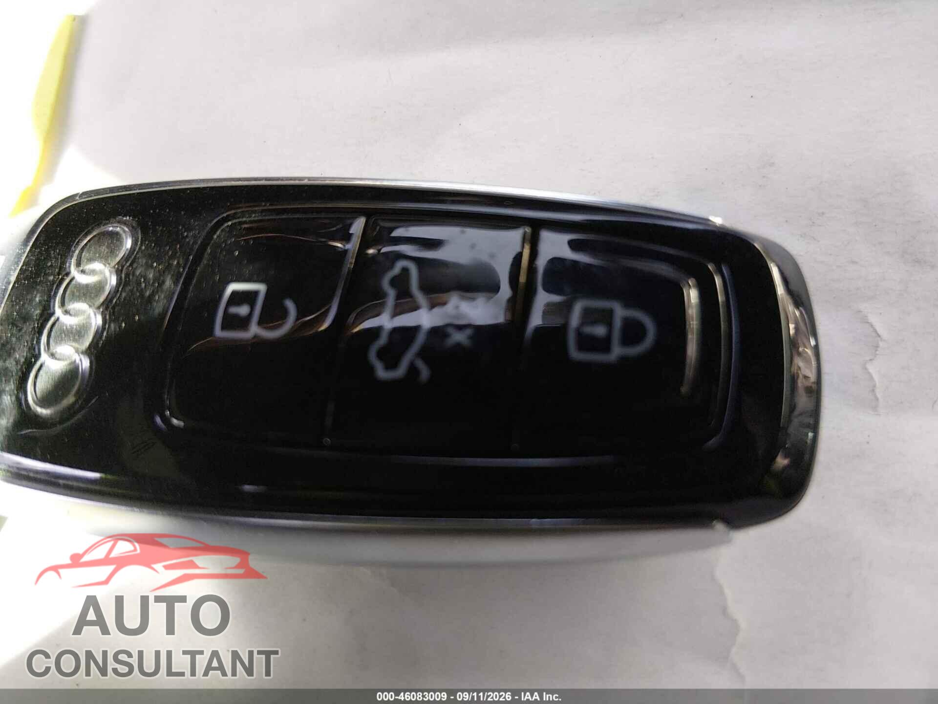 AUDI E-TRON 2019 - WA1VAAGE8KB022596