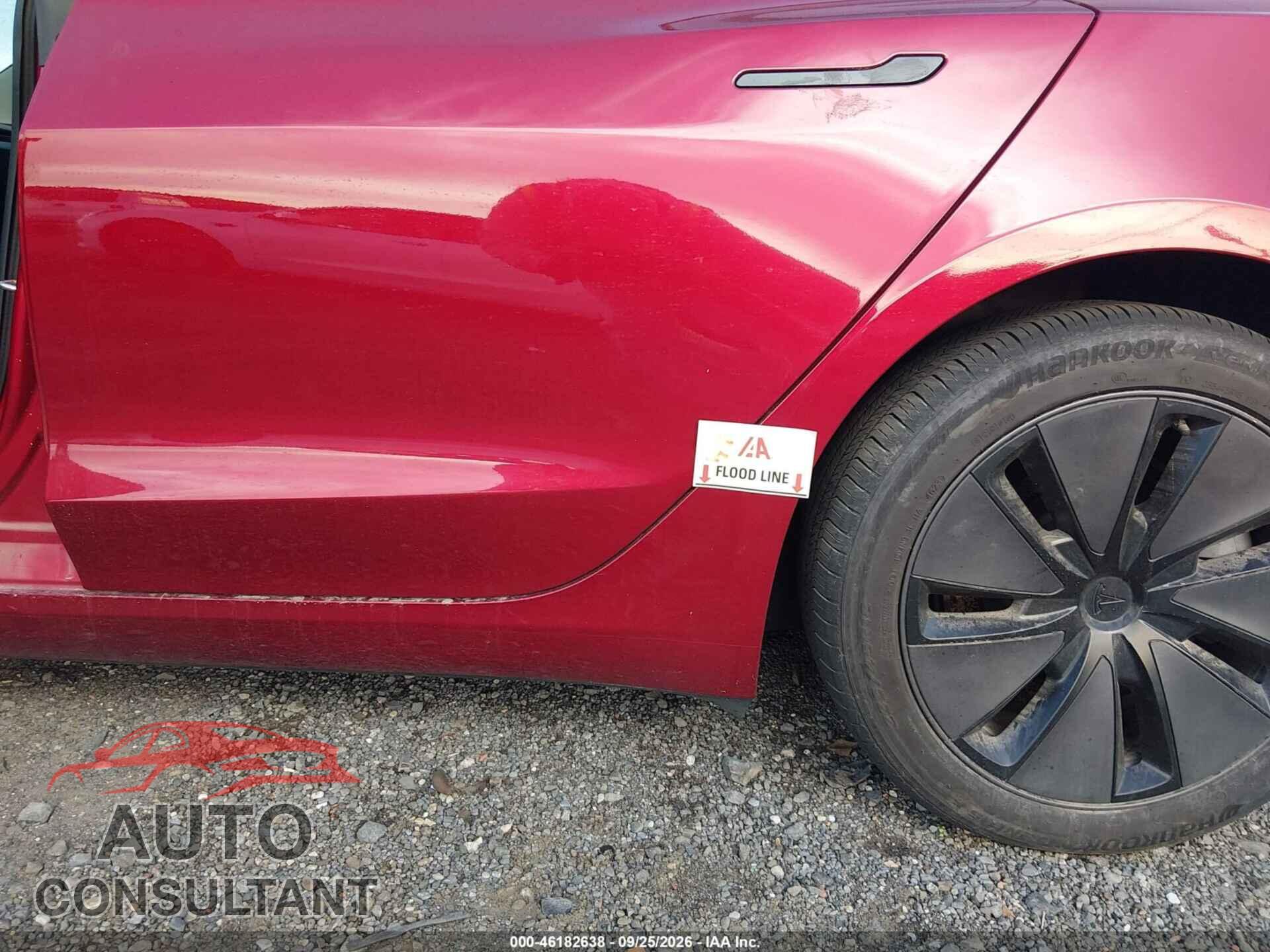 TESLA MODEL 3 2024 - 5YJ3E1EA2RF739584
