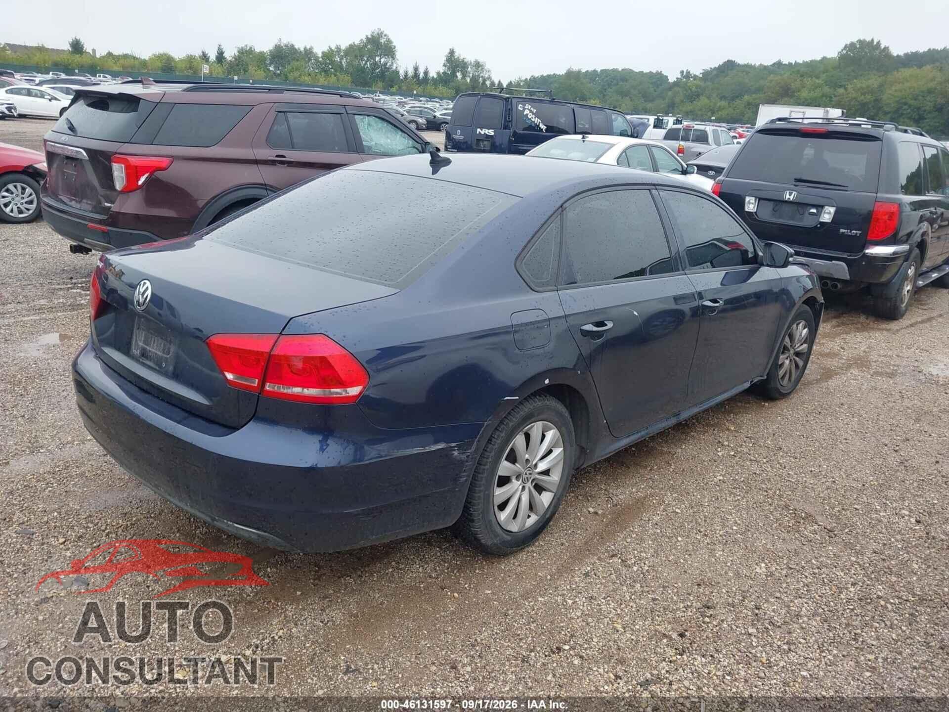 VOLKSWAGEN PASSAT 2014 - 1VWAP7A35EC006090
