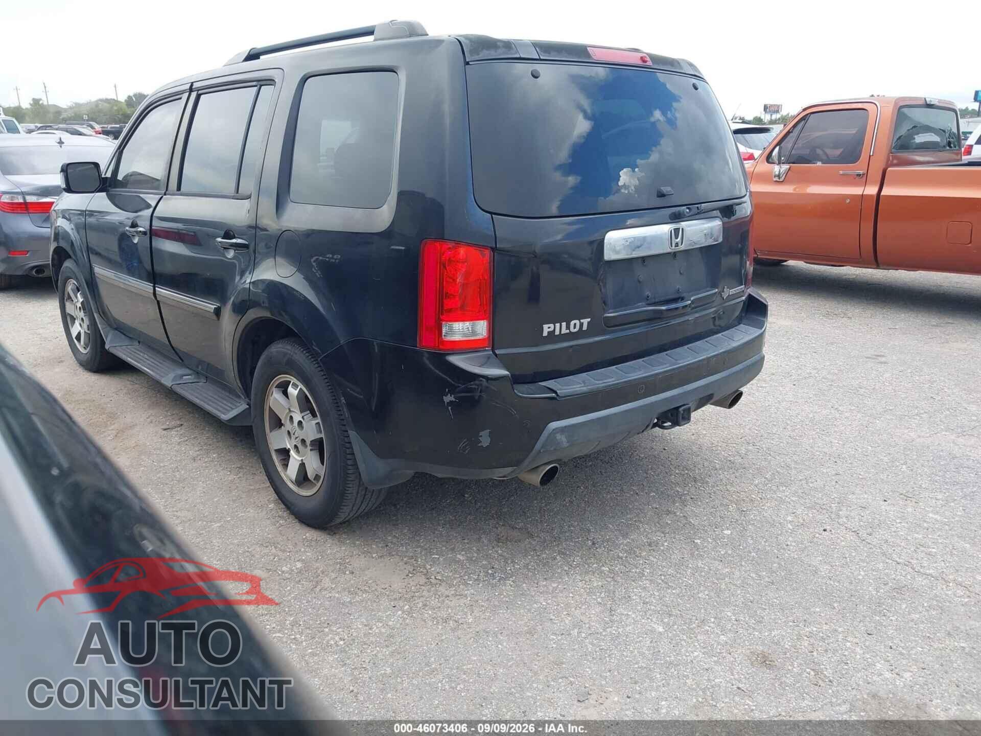 HONDA PILOT 2010 - 5FNYF3H90AB007720
