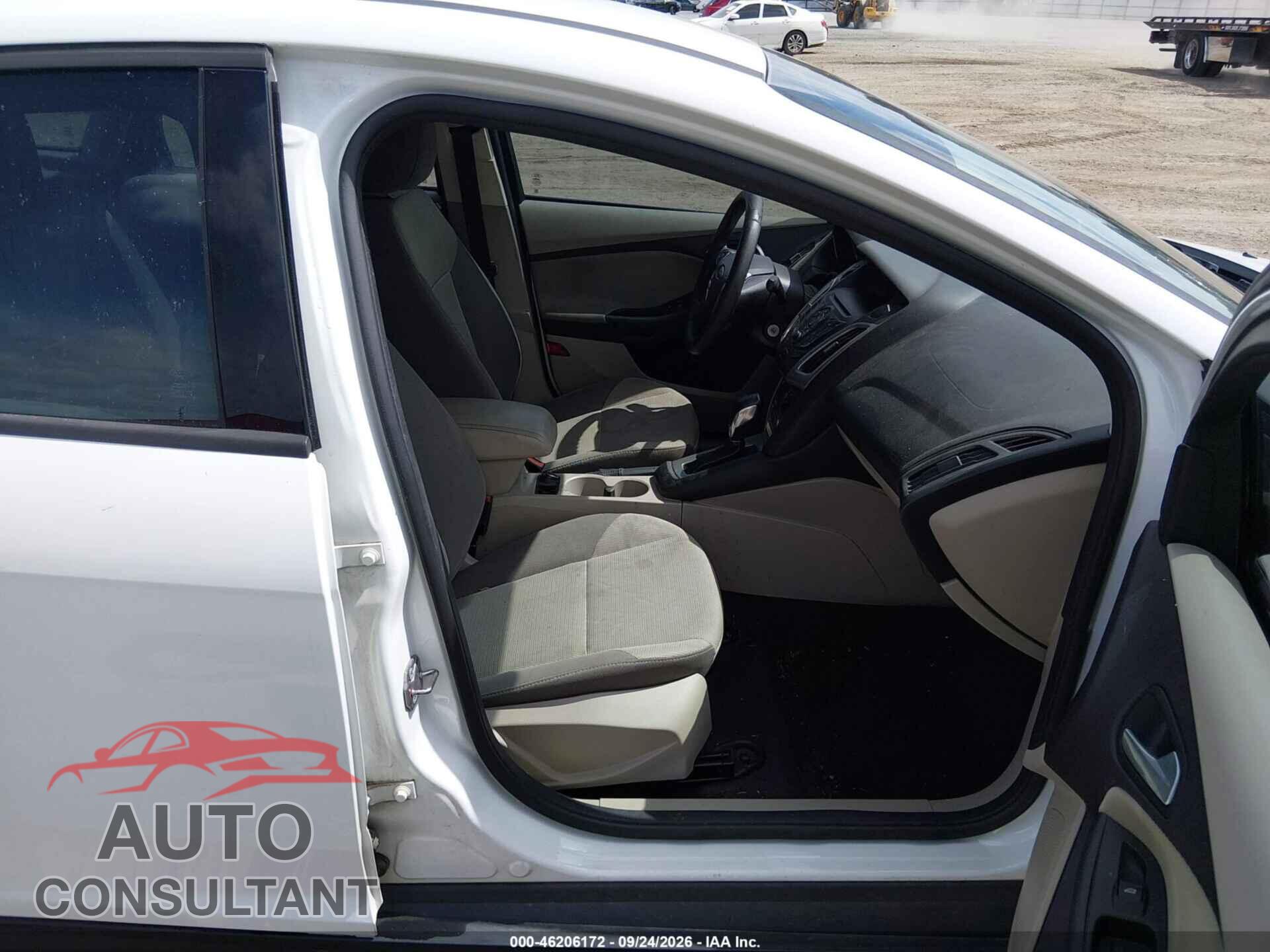 FORD FOCUS 2014 - 1FADP3F29EL337026