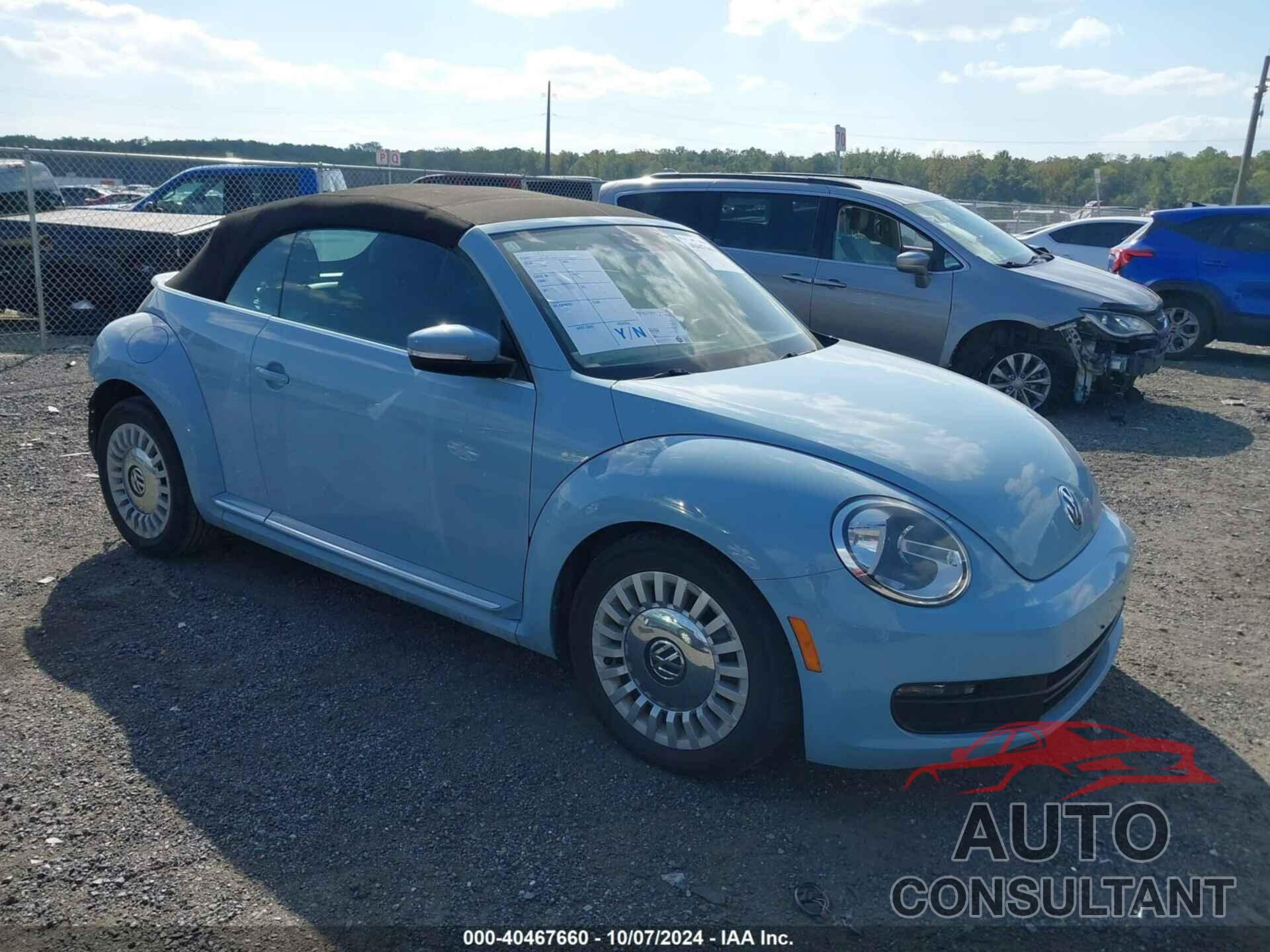 VOLKSWAGEN BEETLE 2015 - 3VW517AT3FM805210