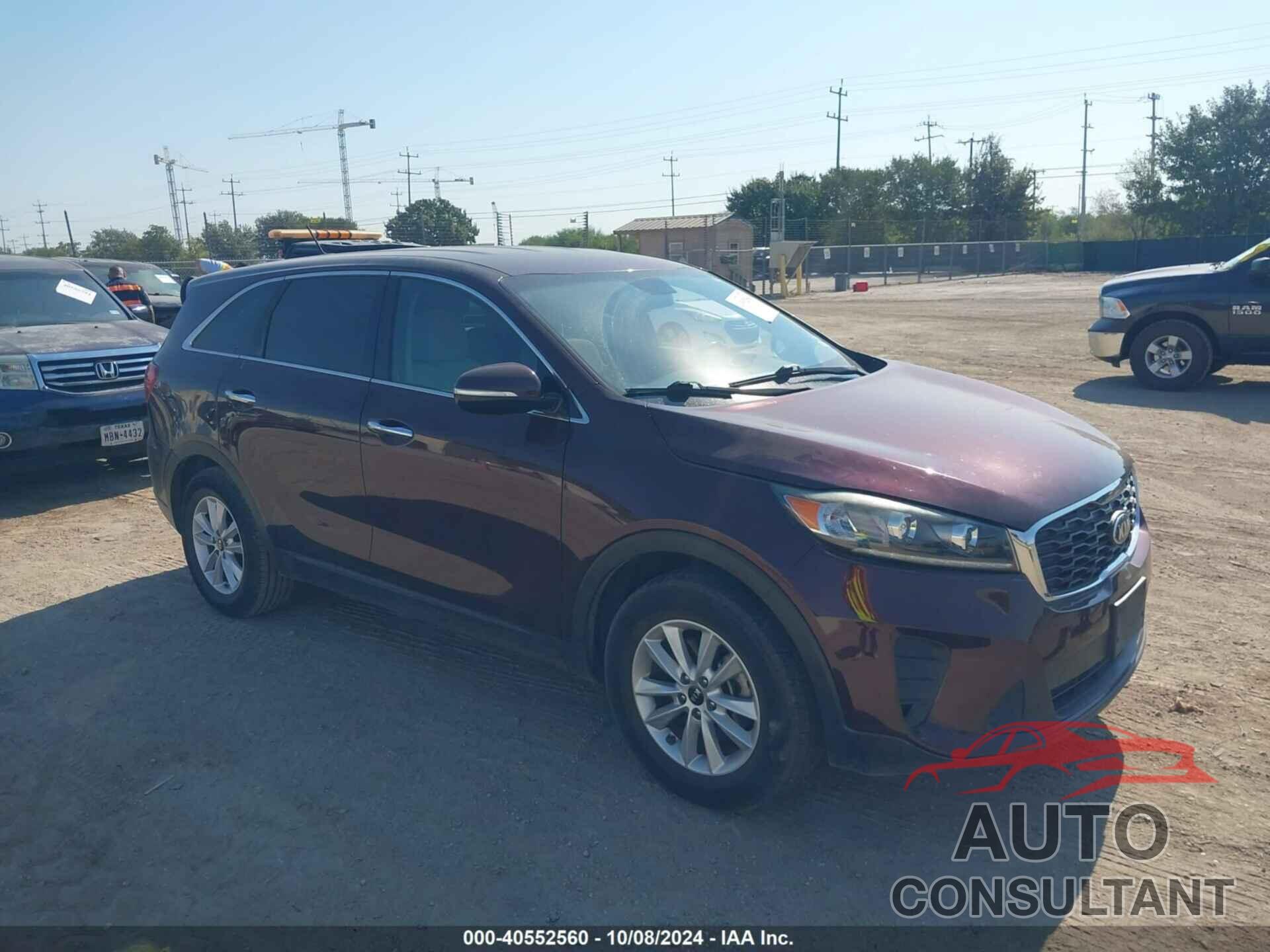 KIA SORENTO 2019 - 5XYPG4A36KG569037