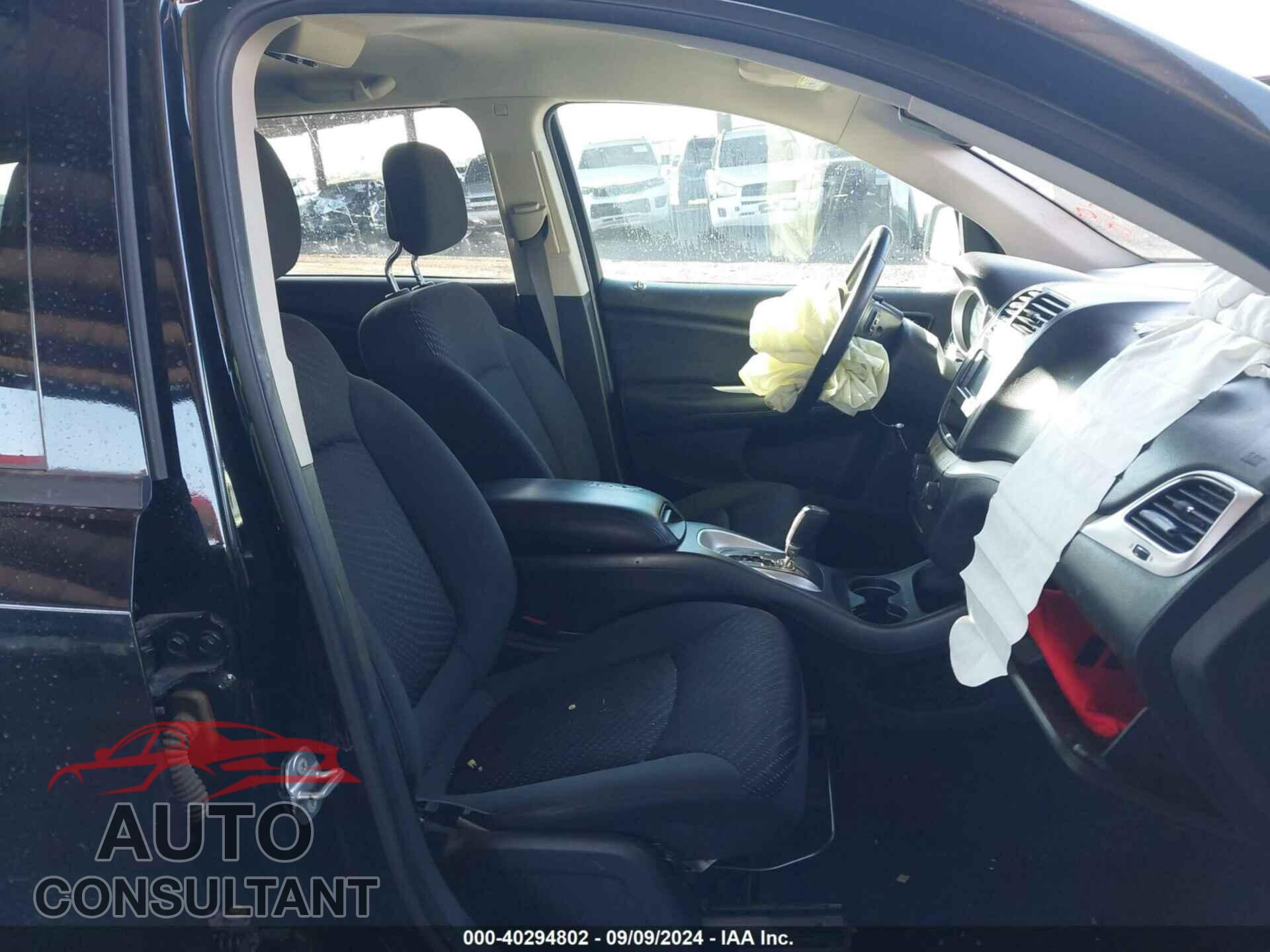 DODGE JOURNEY 2018 - 3C4PDCBG2JT528366