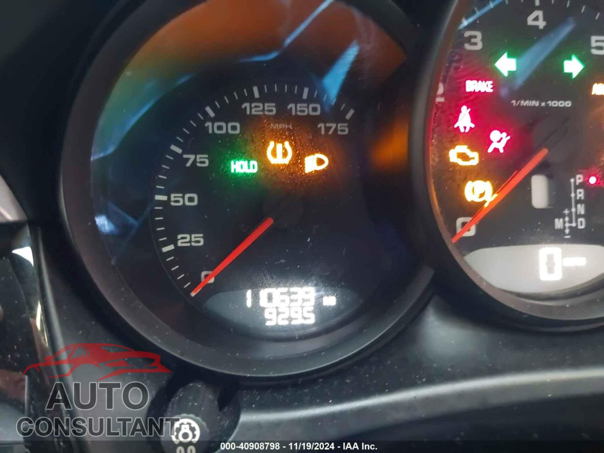 PORSCHE MACAN 2017 - WP1AA2A59HLB07287