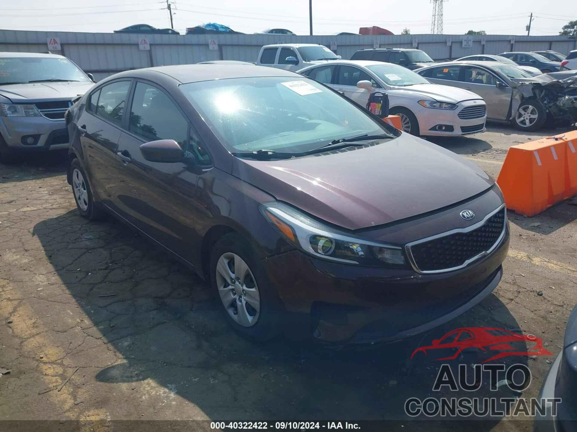 KIA FORTE 2018 - 3KPFK4A75JE254819