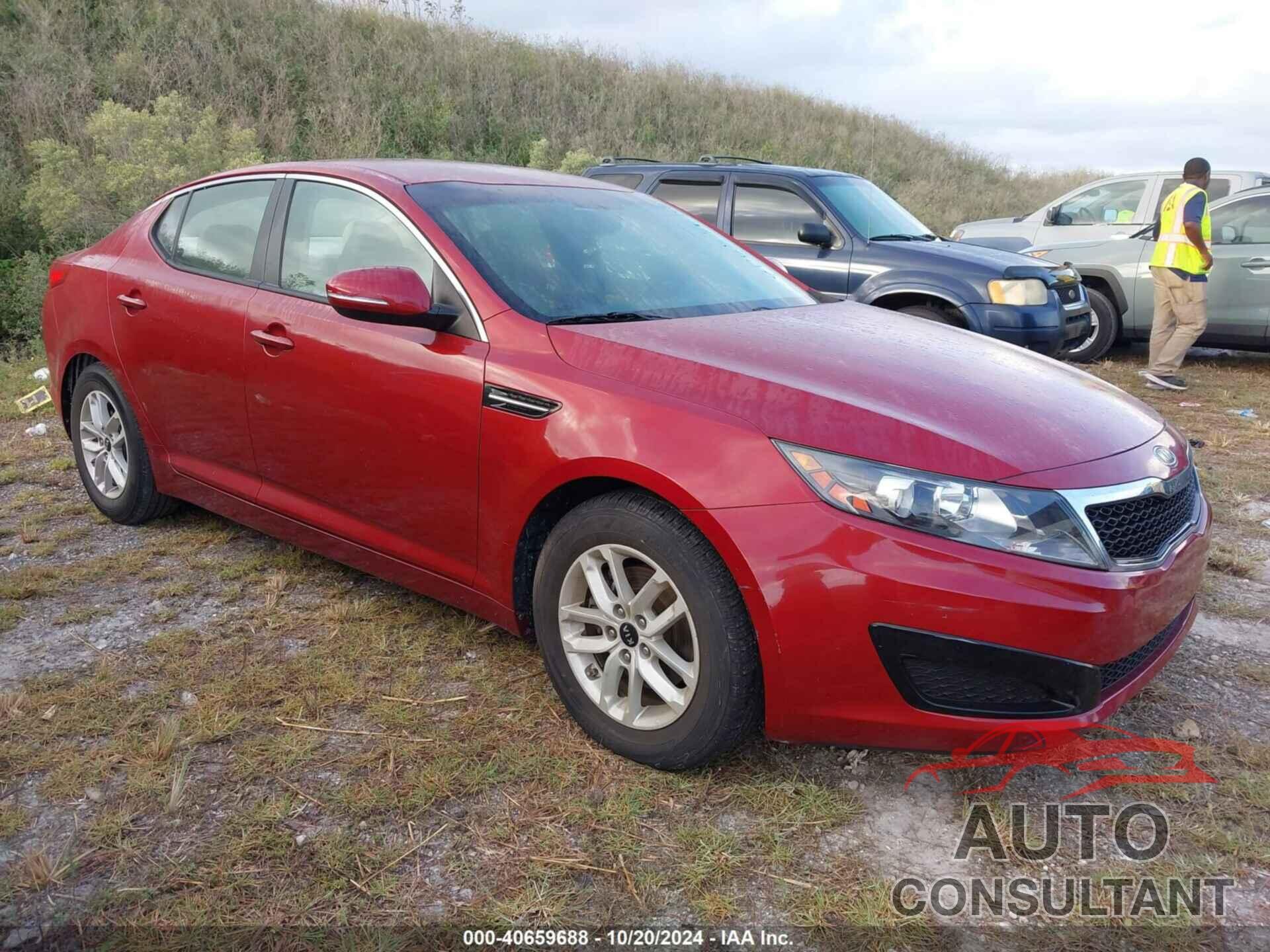 KIA OPTIMA 2011 - KNAGM4A78B5082178