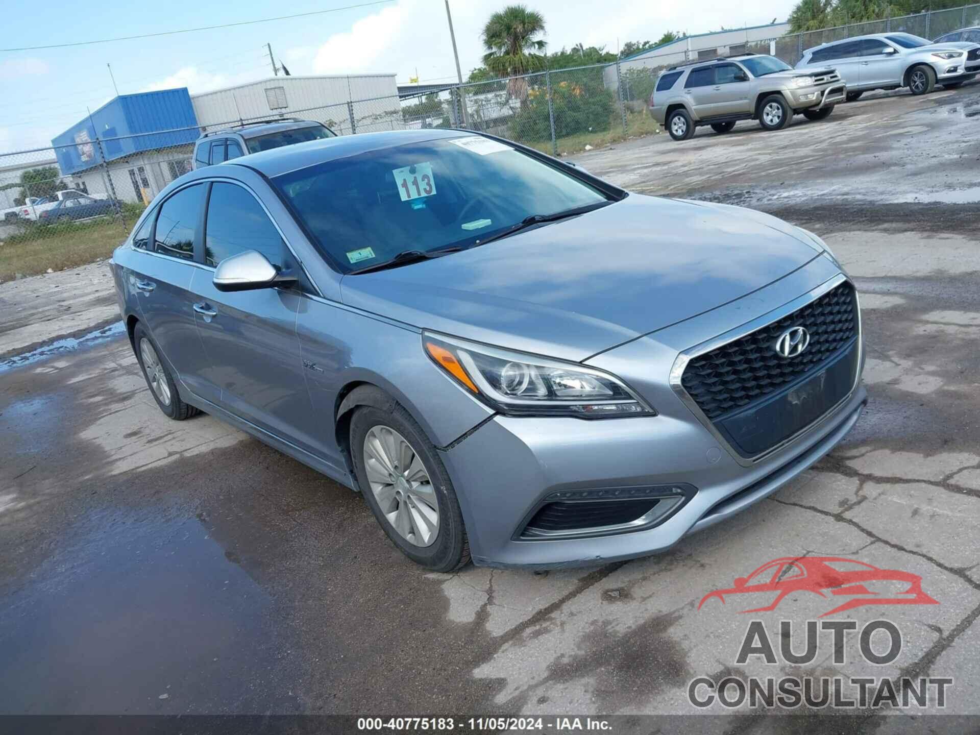 HYUNDAI SONATA HYBRID 2016 - KMHE24L1XGA037388