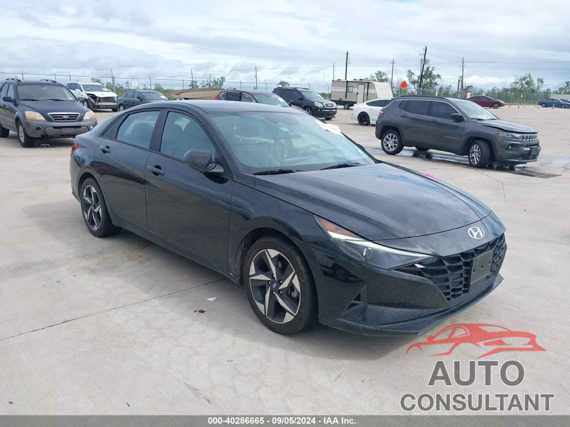 HYUNDAI ELANTRA 2023 - KMHLS4AG5PU433869