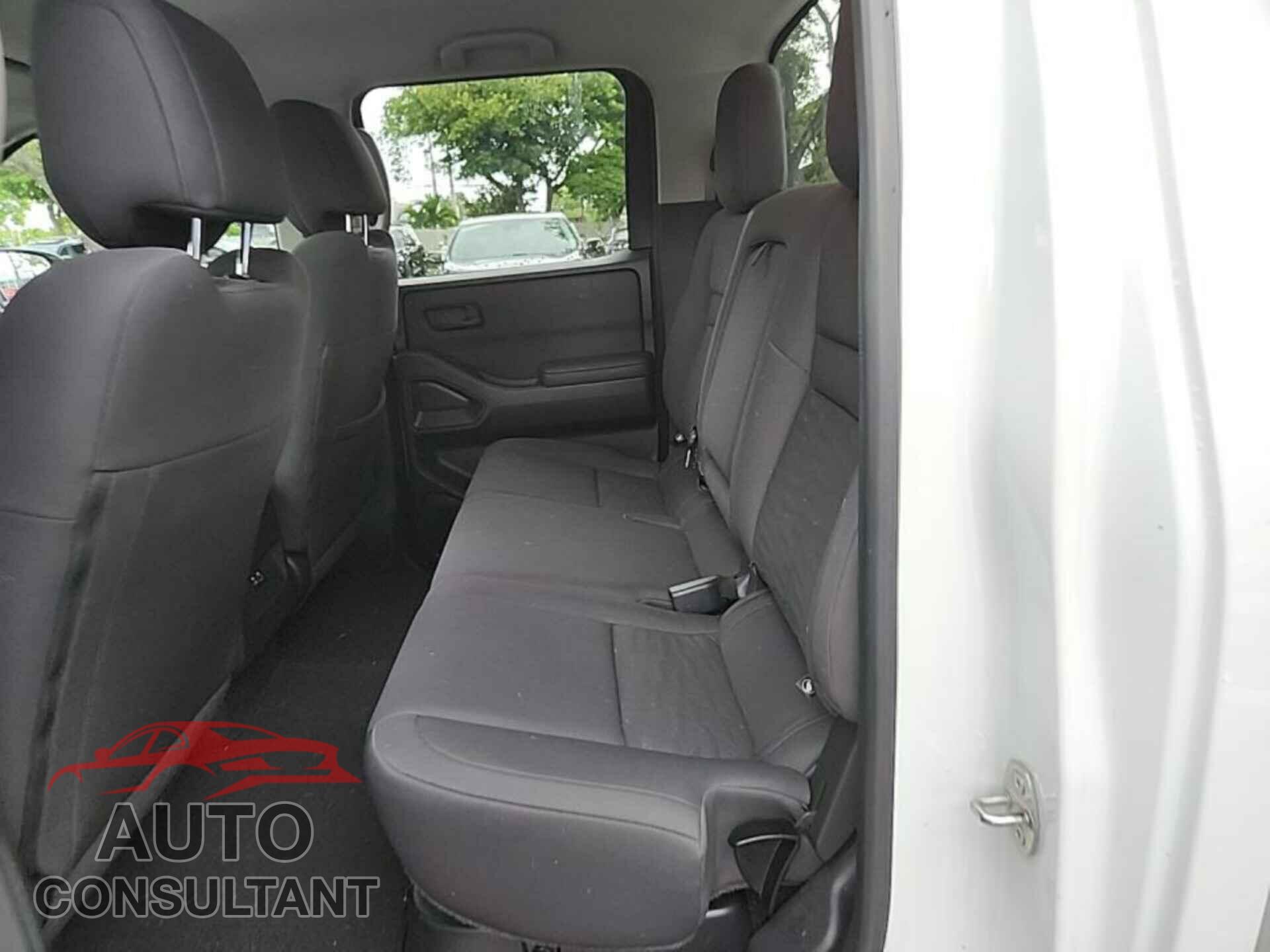 NISSAN FRONTIER 2022 - 1N6ED1EJ7NN678737