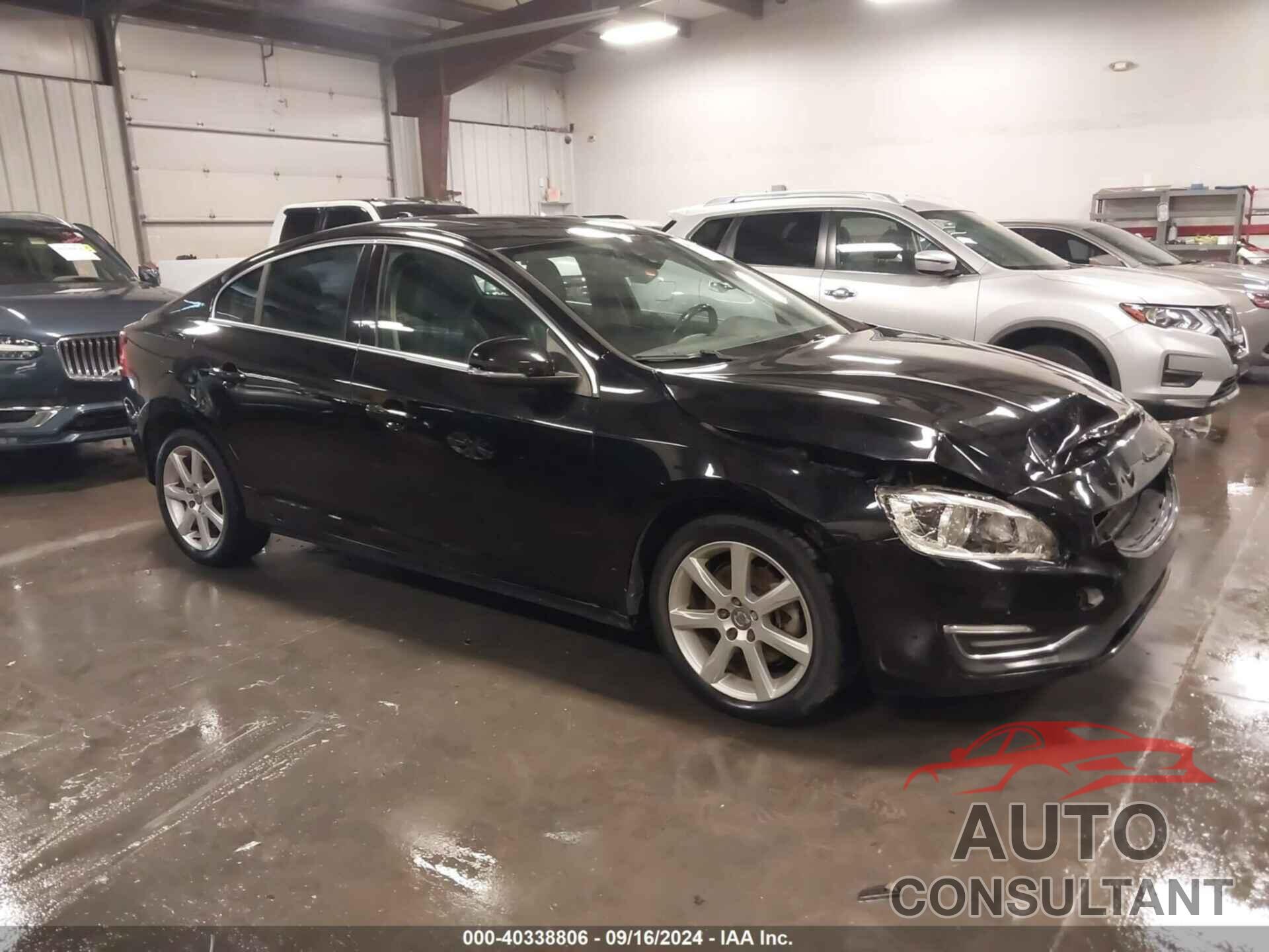 VOLVO S60 2016 - YV126MFK5G2390965