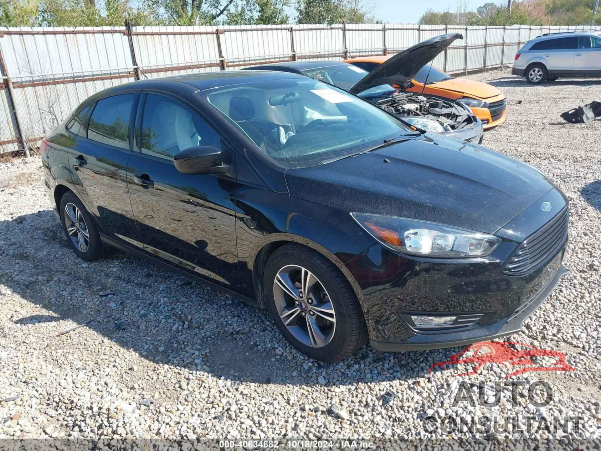 FORD FOCUS 2018 - 1FADP3FE3JL330366